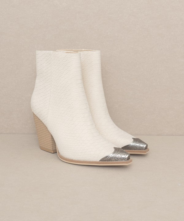 Zion Bootie with Etched Metal Toe