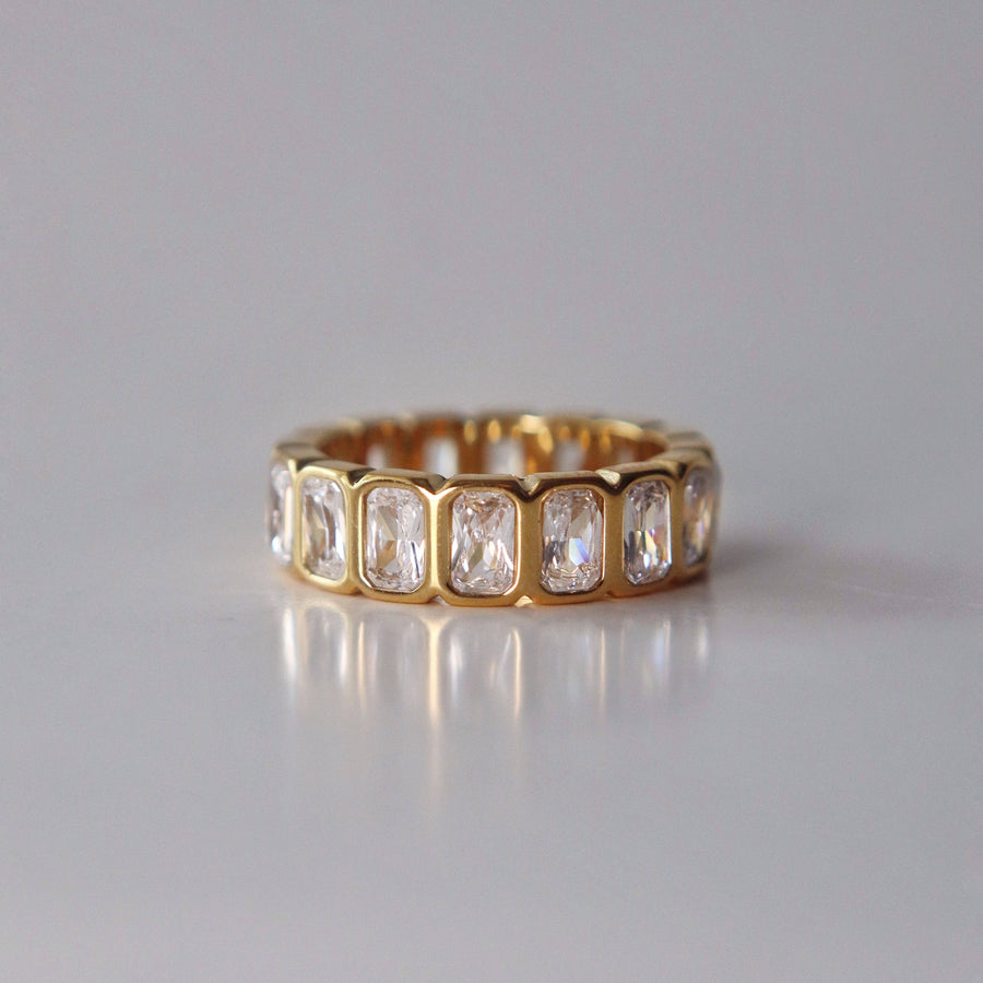 Jani Eternity Gold Ring