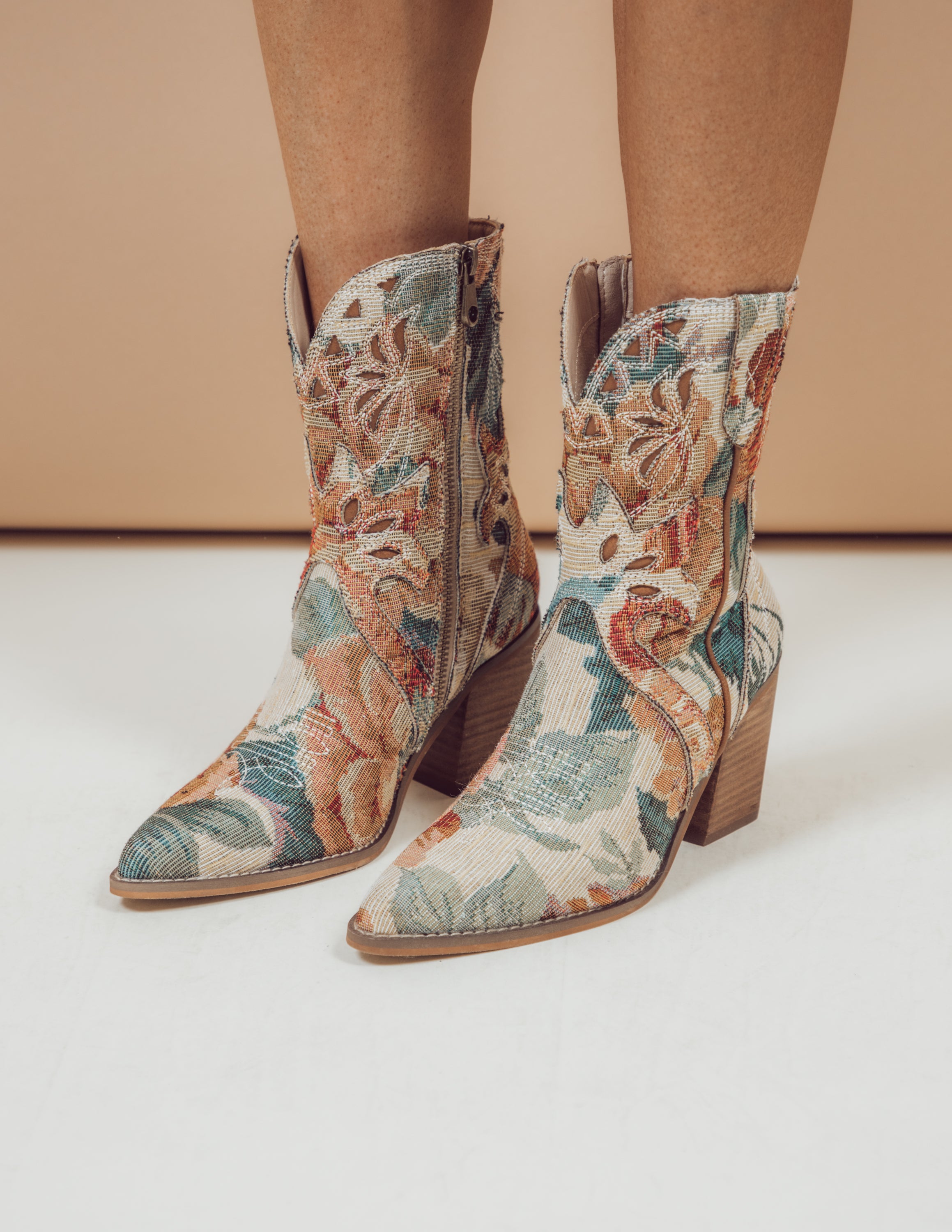 Sorrel Western Booties