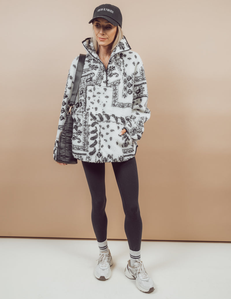 Tari Sherpa Pullover