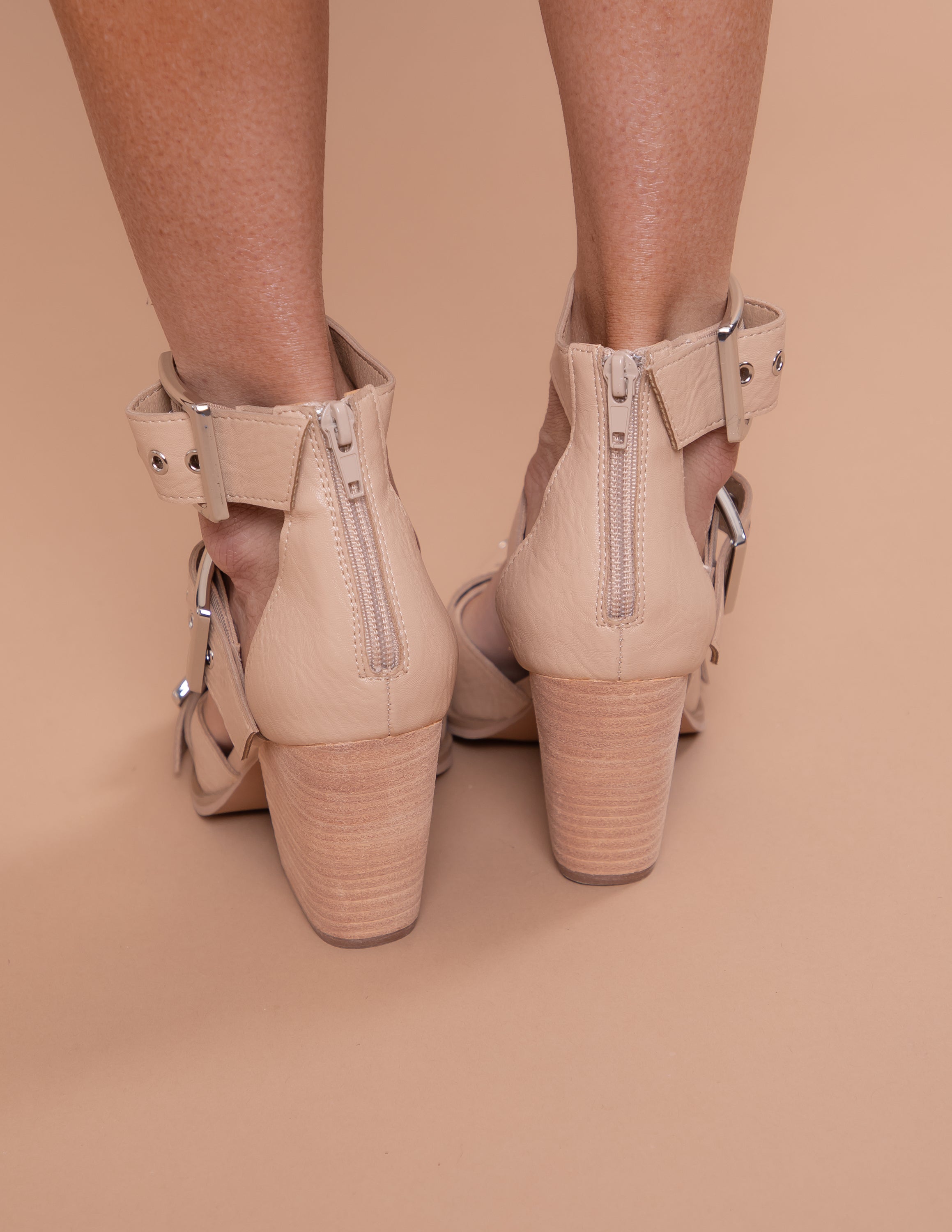 Hendrix Sandal