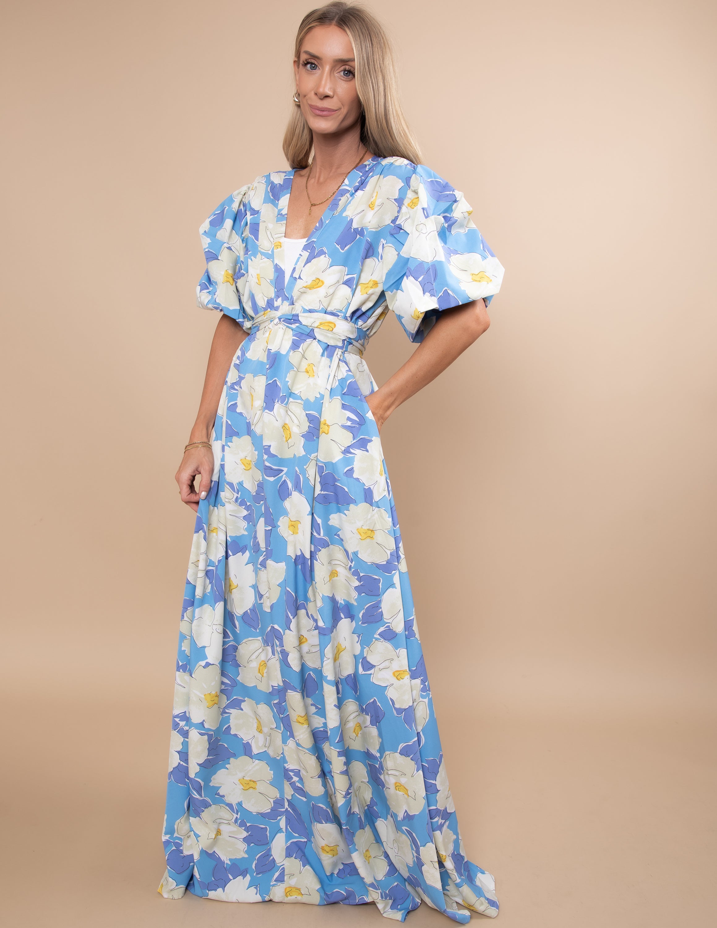 Anna Floral Maxi Dress - L Anna Floral Maxi Dress - L