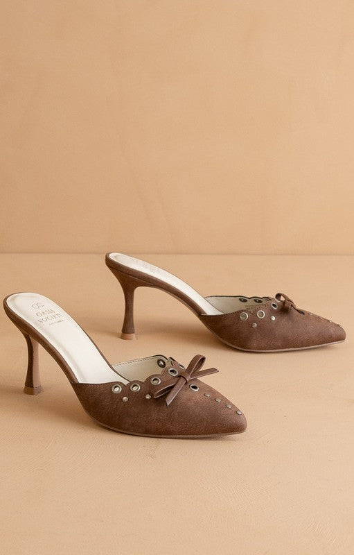 Meridian Kitten Heels