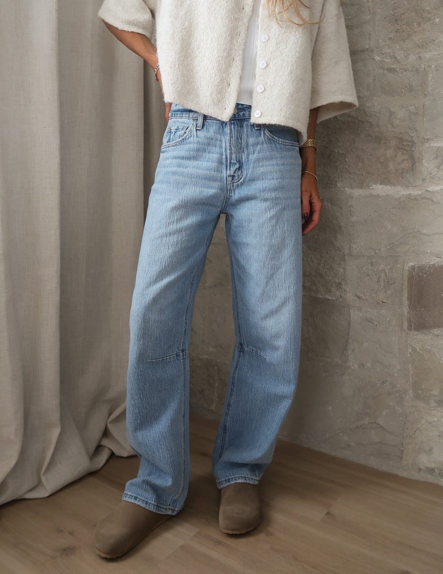 City Edge Barrel Jeans