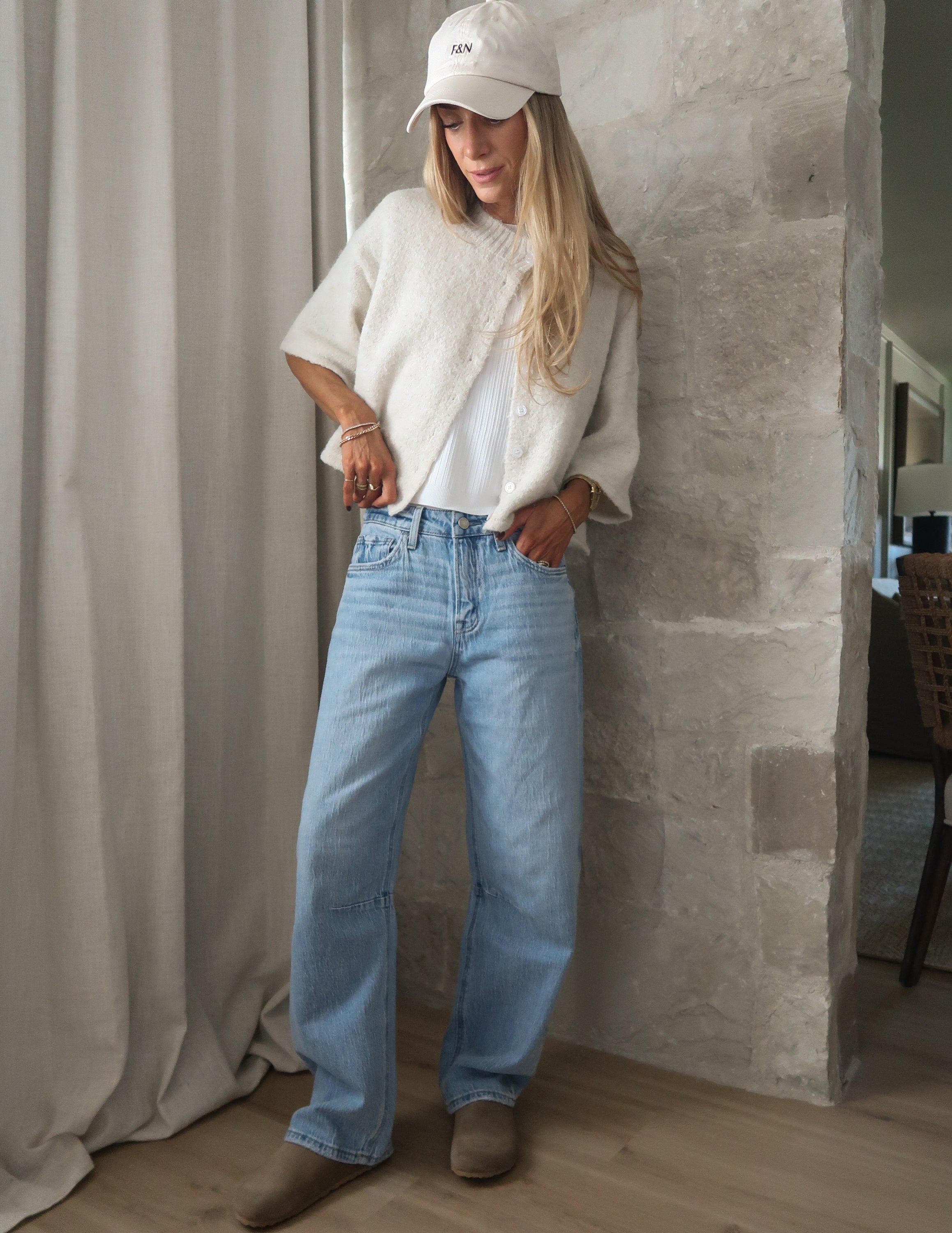City Edge Barrel Jeans
