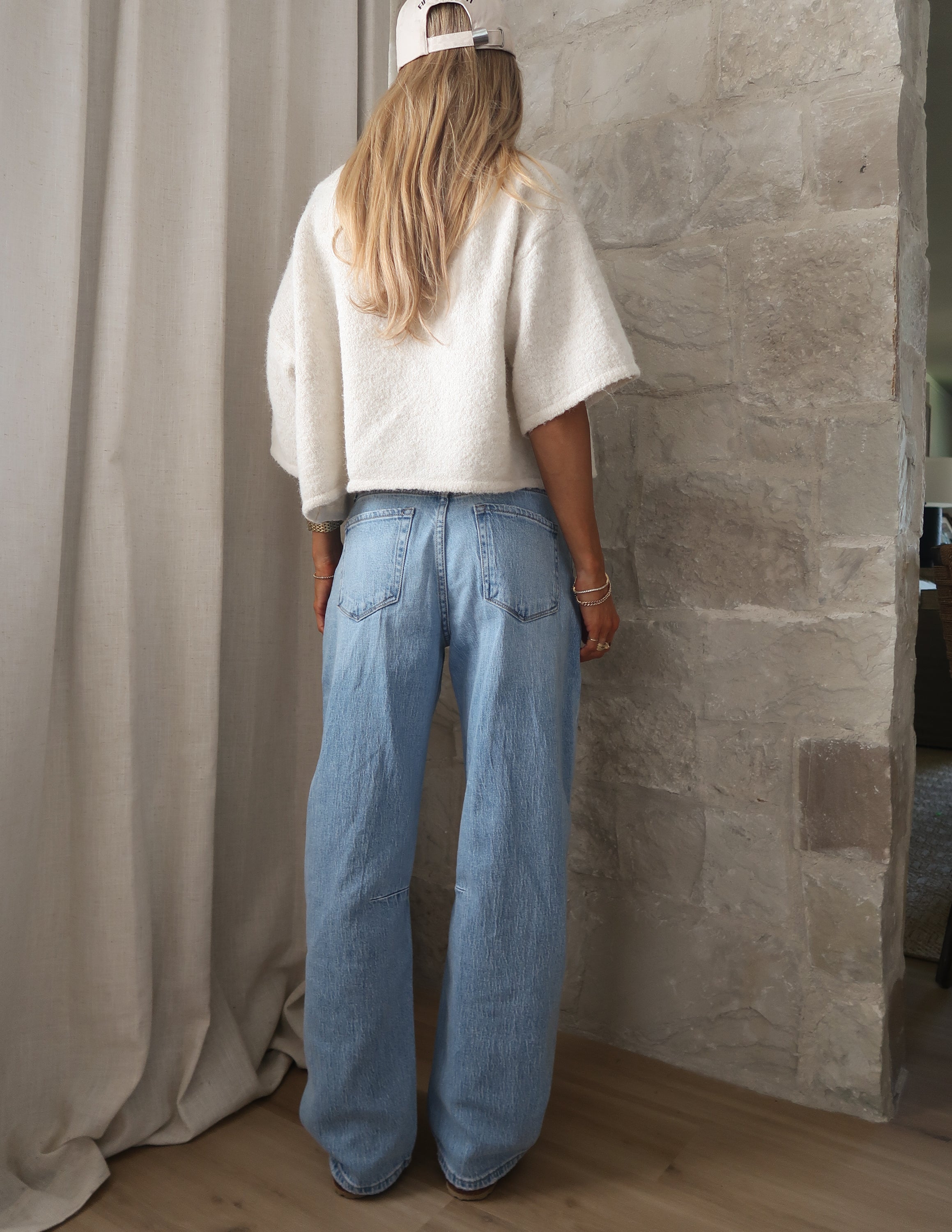 City Edge Barrel Jeans