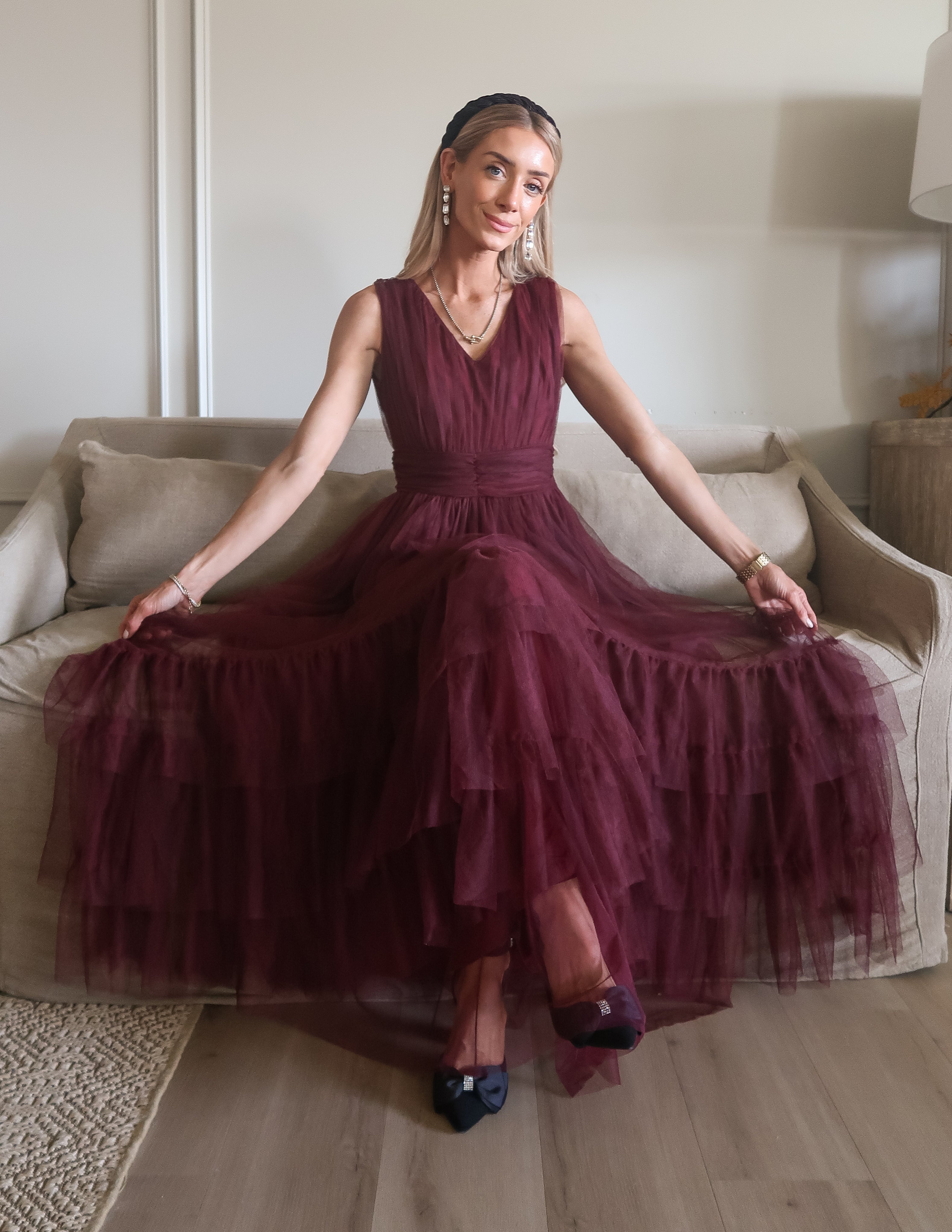 Château Romance Maxi Dress Burgundy / L Château Romance Maxi Dress Burgundy / L