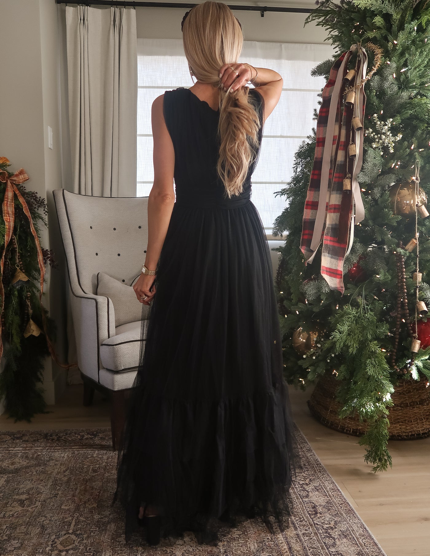 Château Romance Maxi Dress Burgundy / L Château Romance Maxi Dress Burgundy / L
