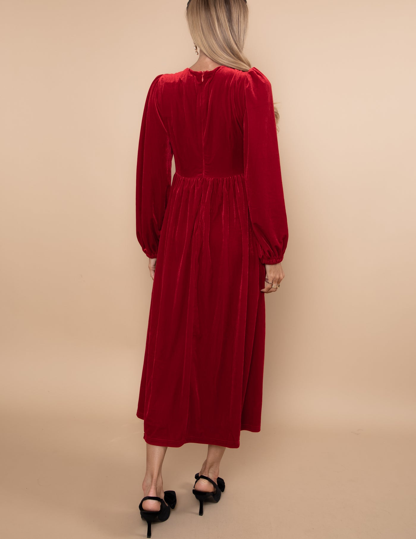 Jena Velvet Midi Dress Shop Stevie Jena Velvet Midi Dress Shop Stevie