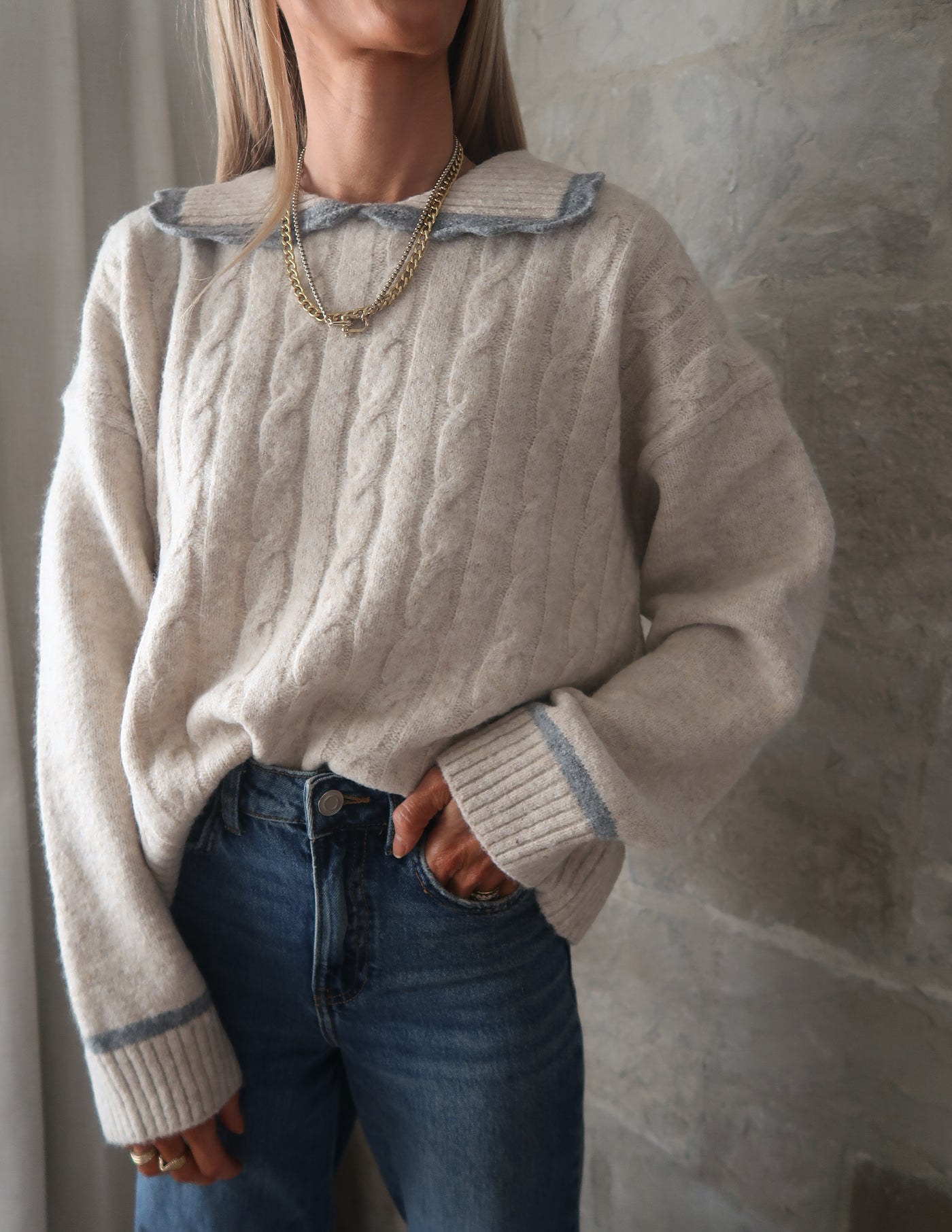 Soft Sands Contrast Collar Pullover