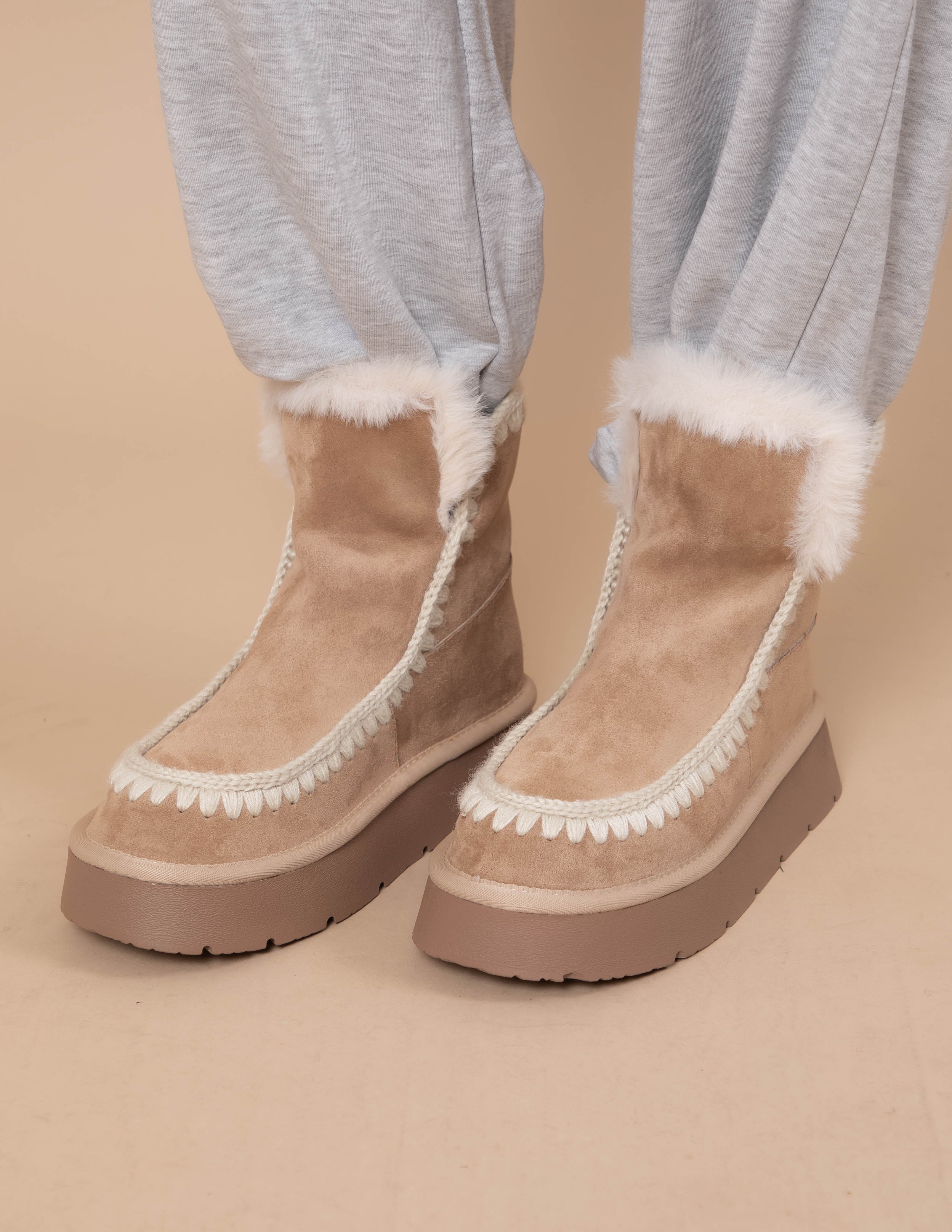 Timber Trail Cozy Boots
