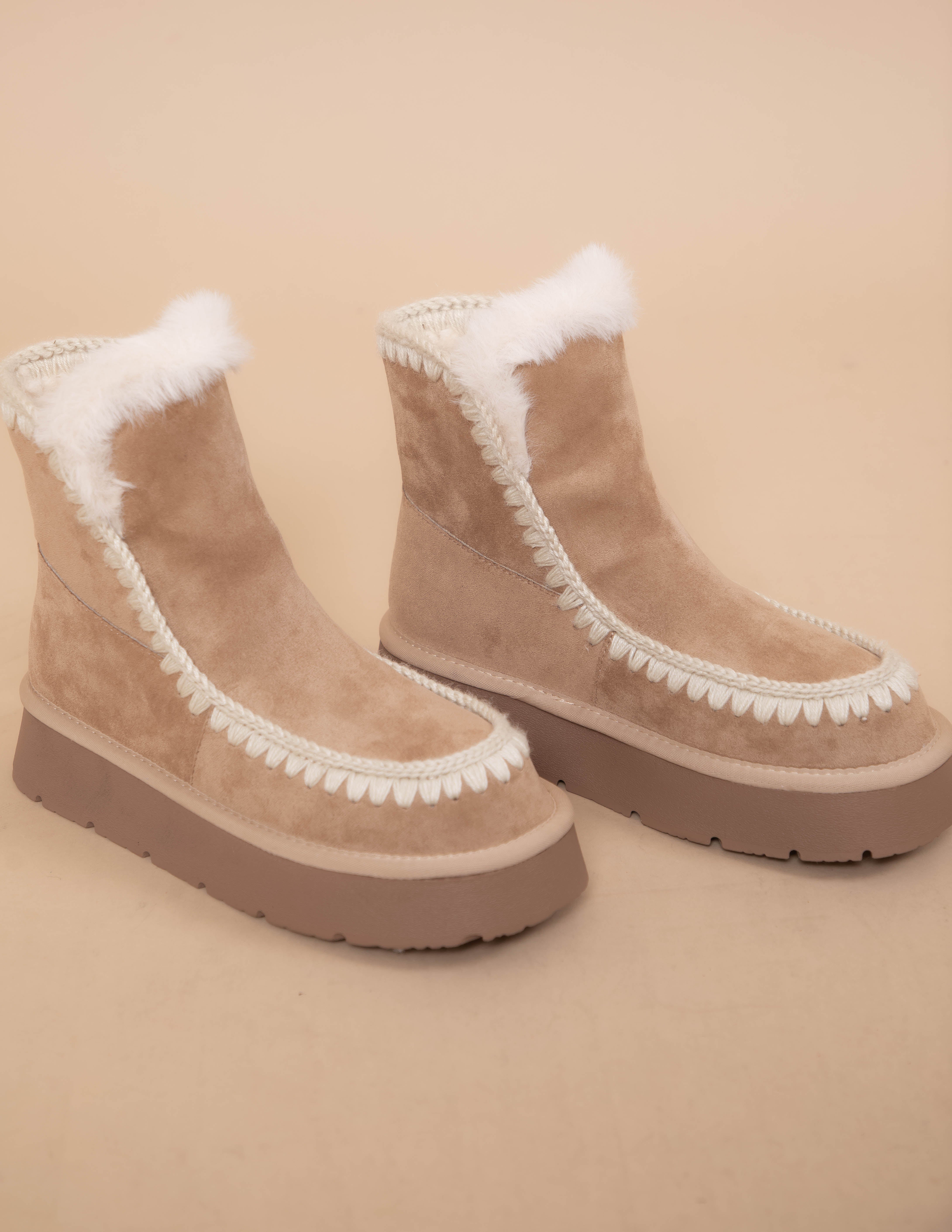 Timber Trail Cozy Boots