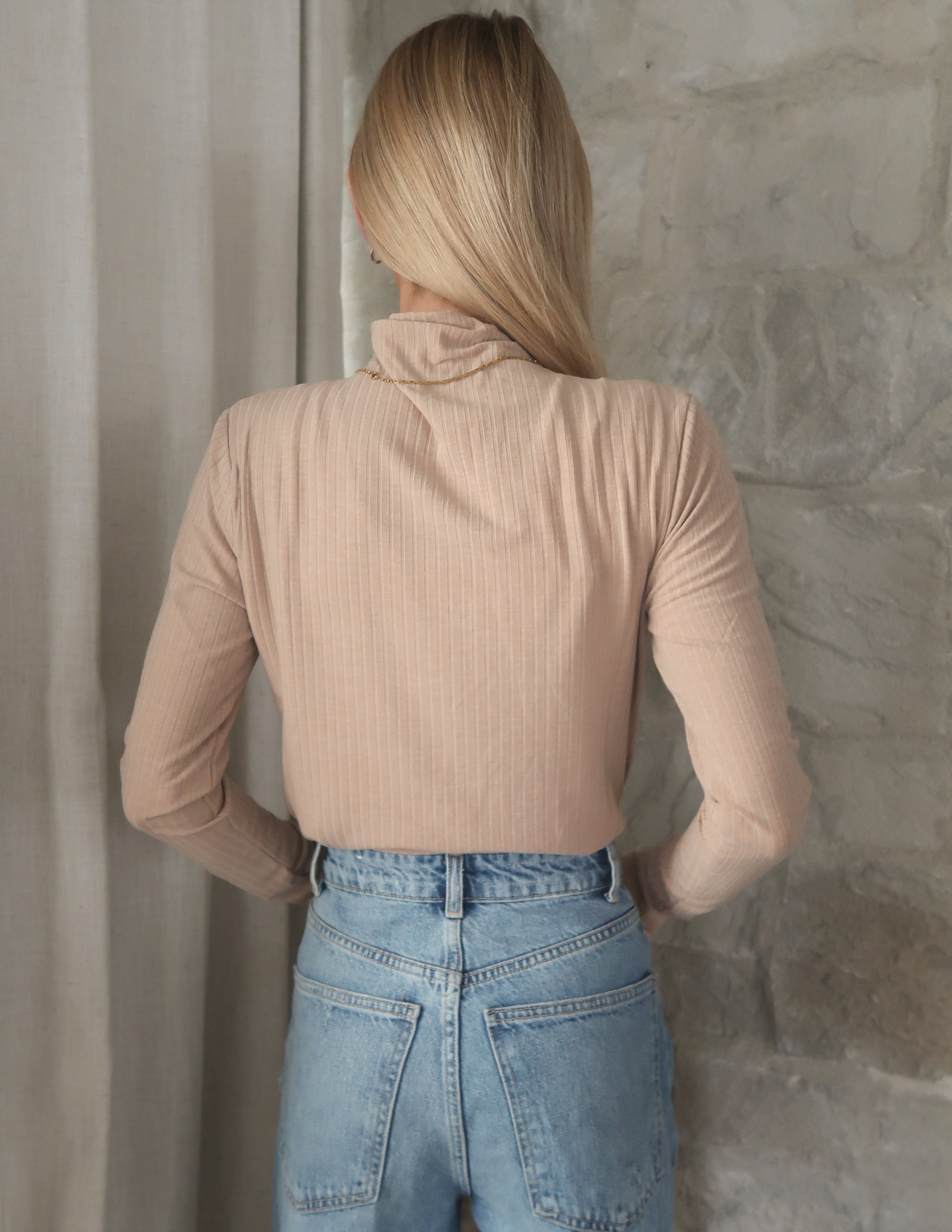 Sandstone Ribbed Top