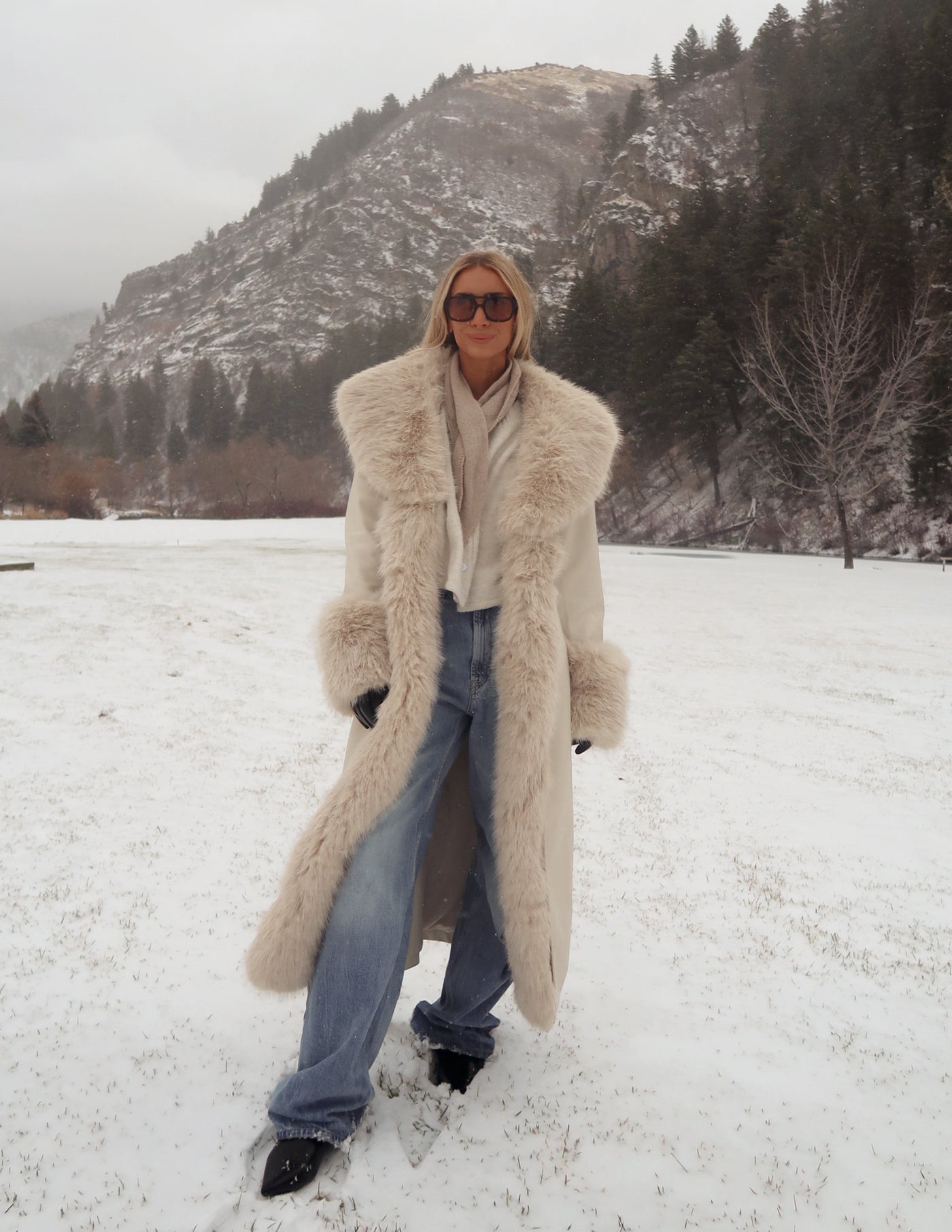 Frosted Empress Coat