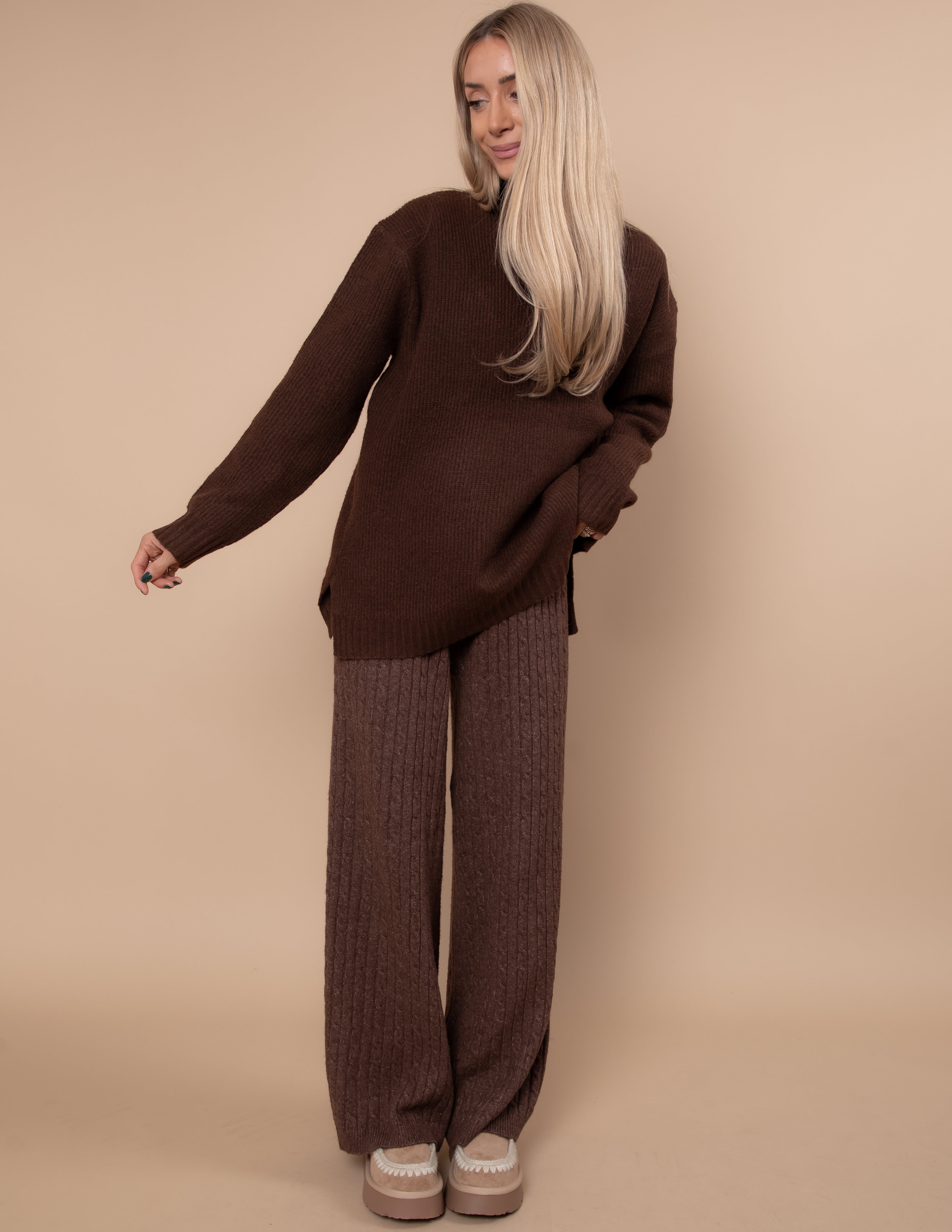 City Lounge Two Piece Set