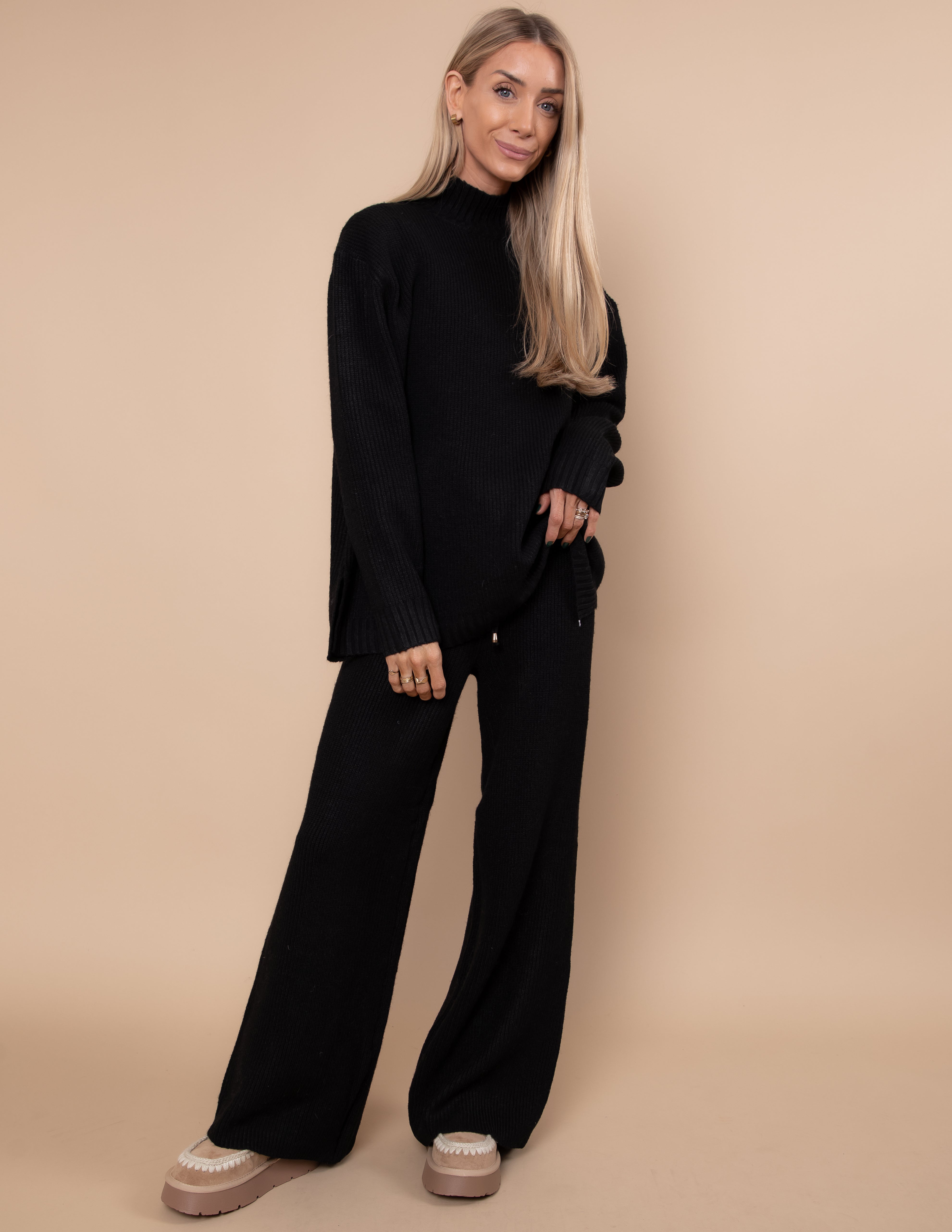 Modern Muse Knit Set