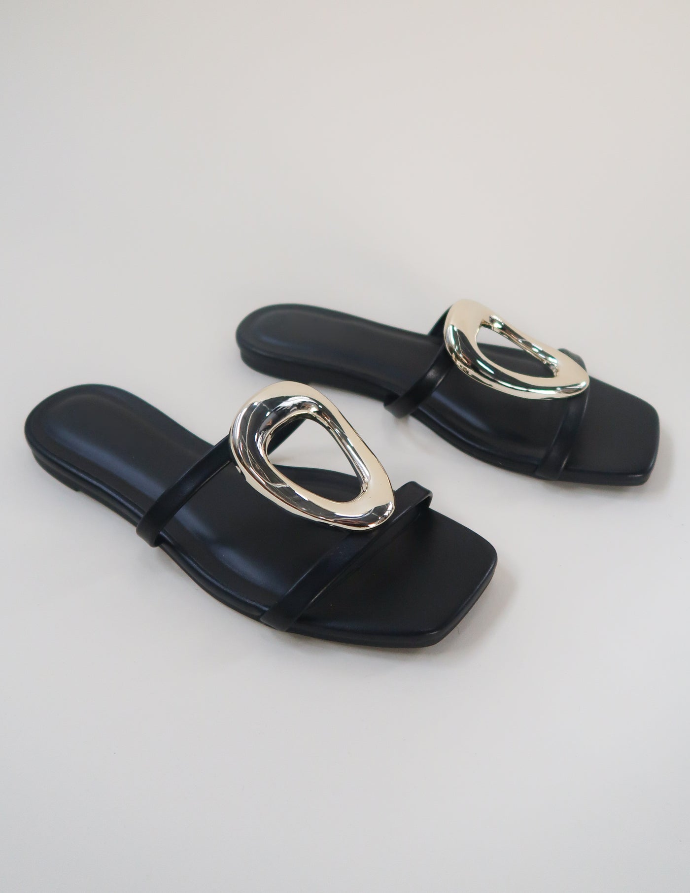 Distant Ornament Statement Sandals