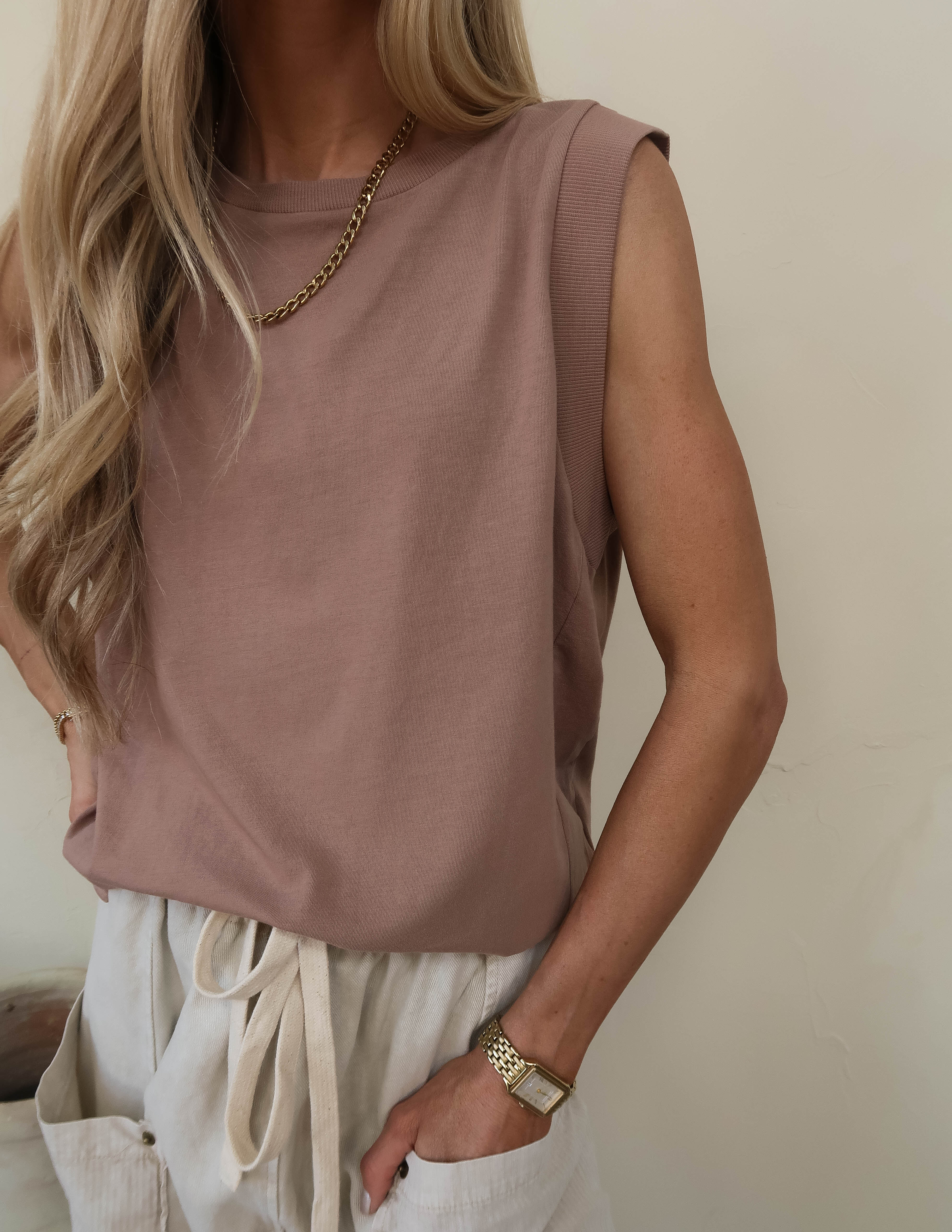 Urban Edge Tank