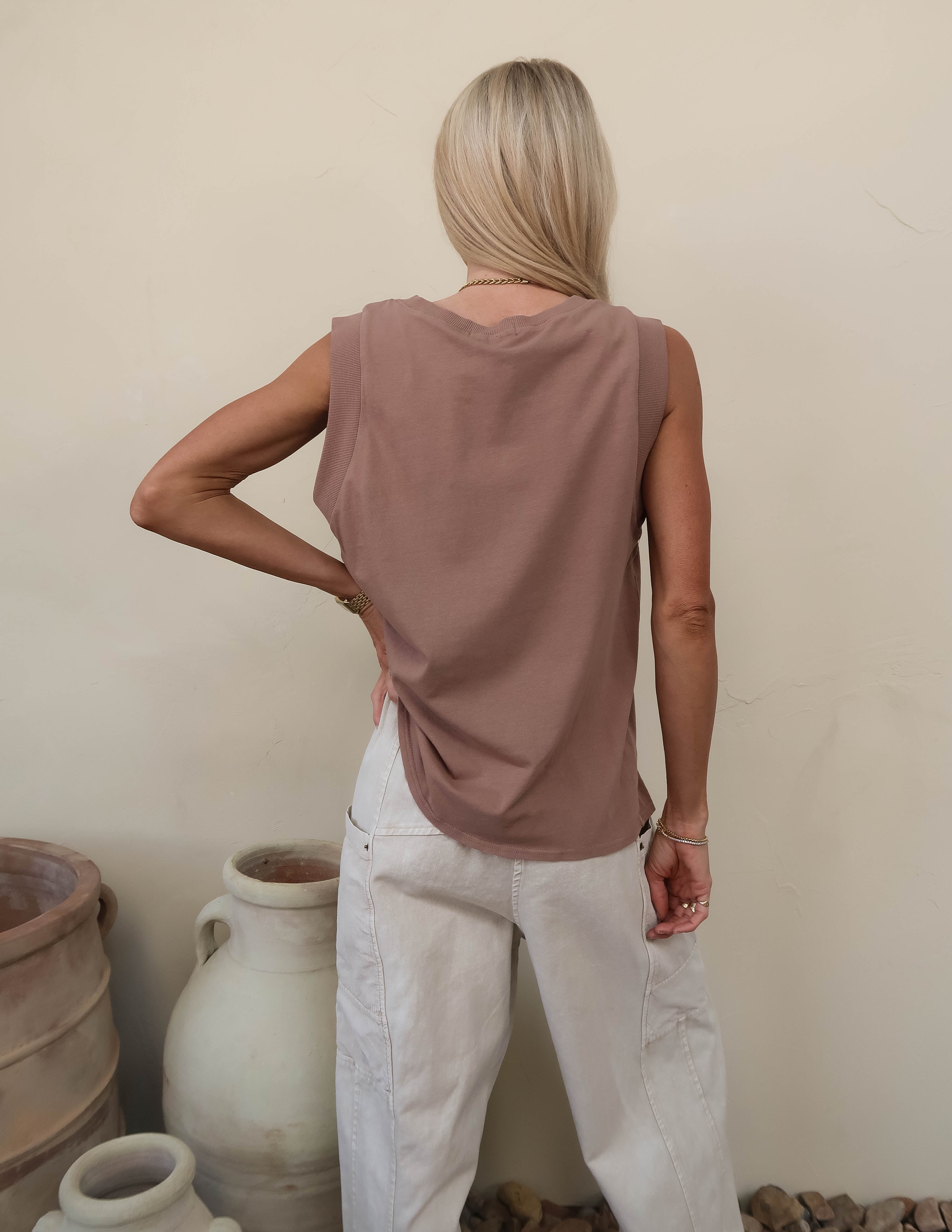 Urban Edge Tank