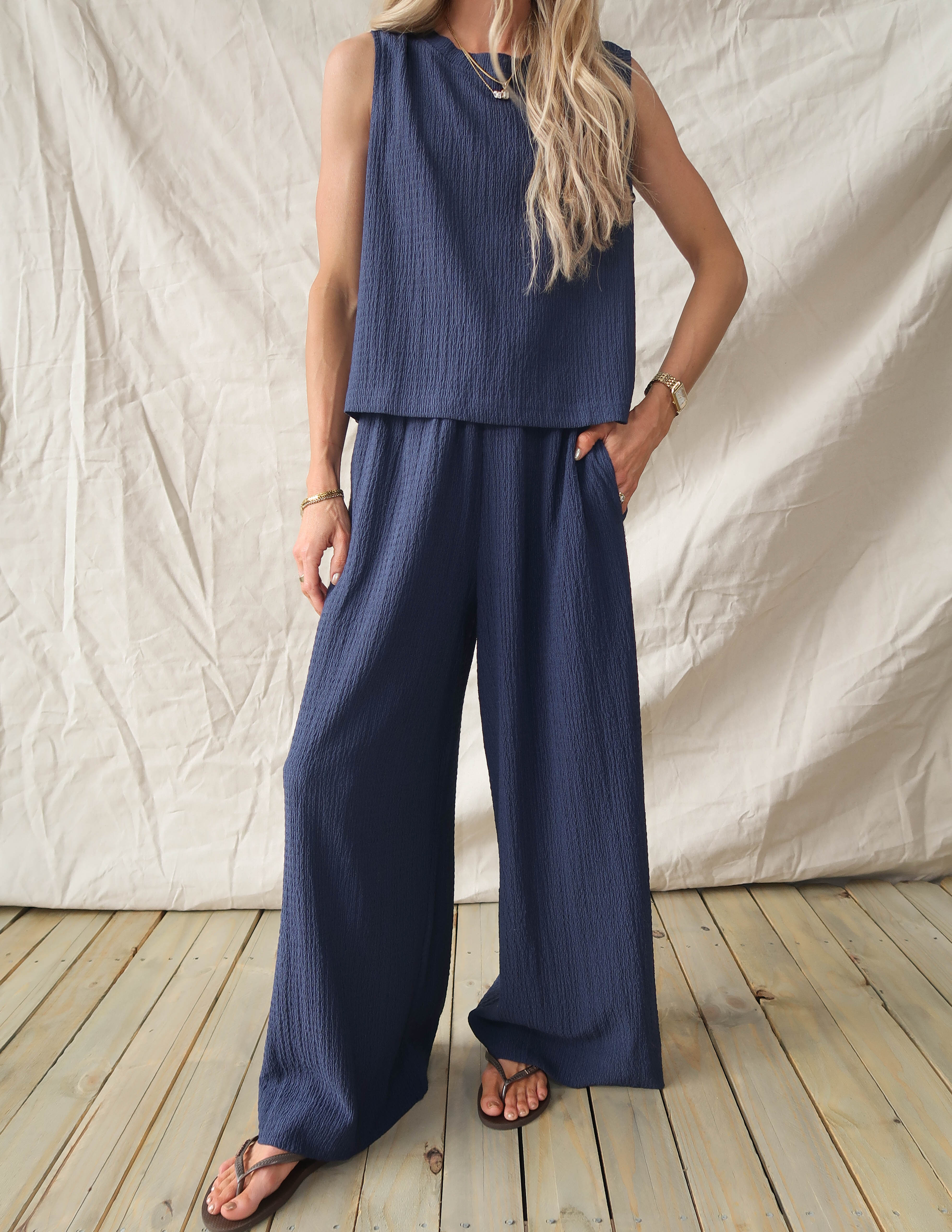Vianne Textured Set