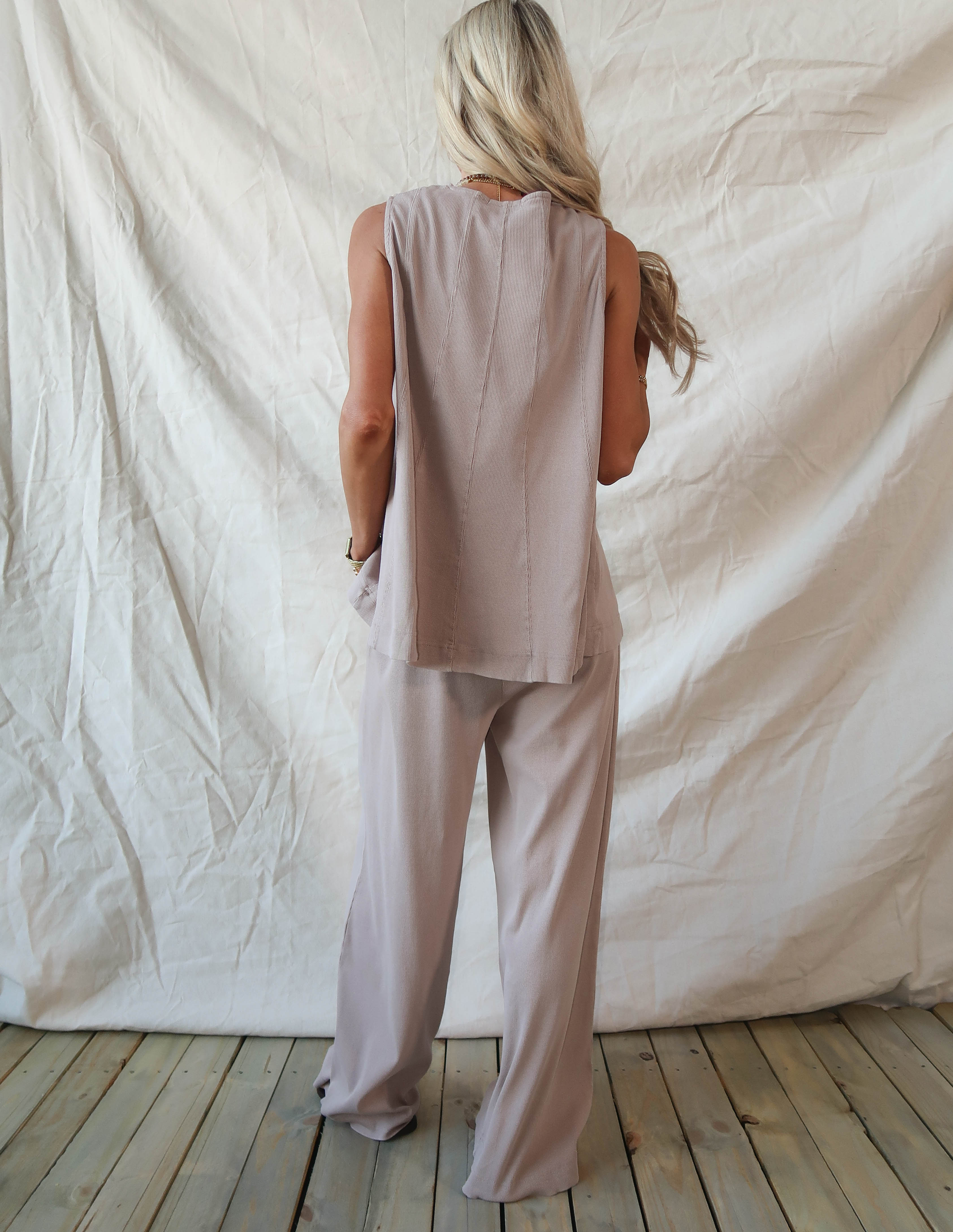 Coastline Two Piece Set