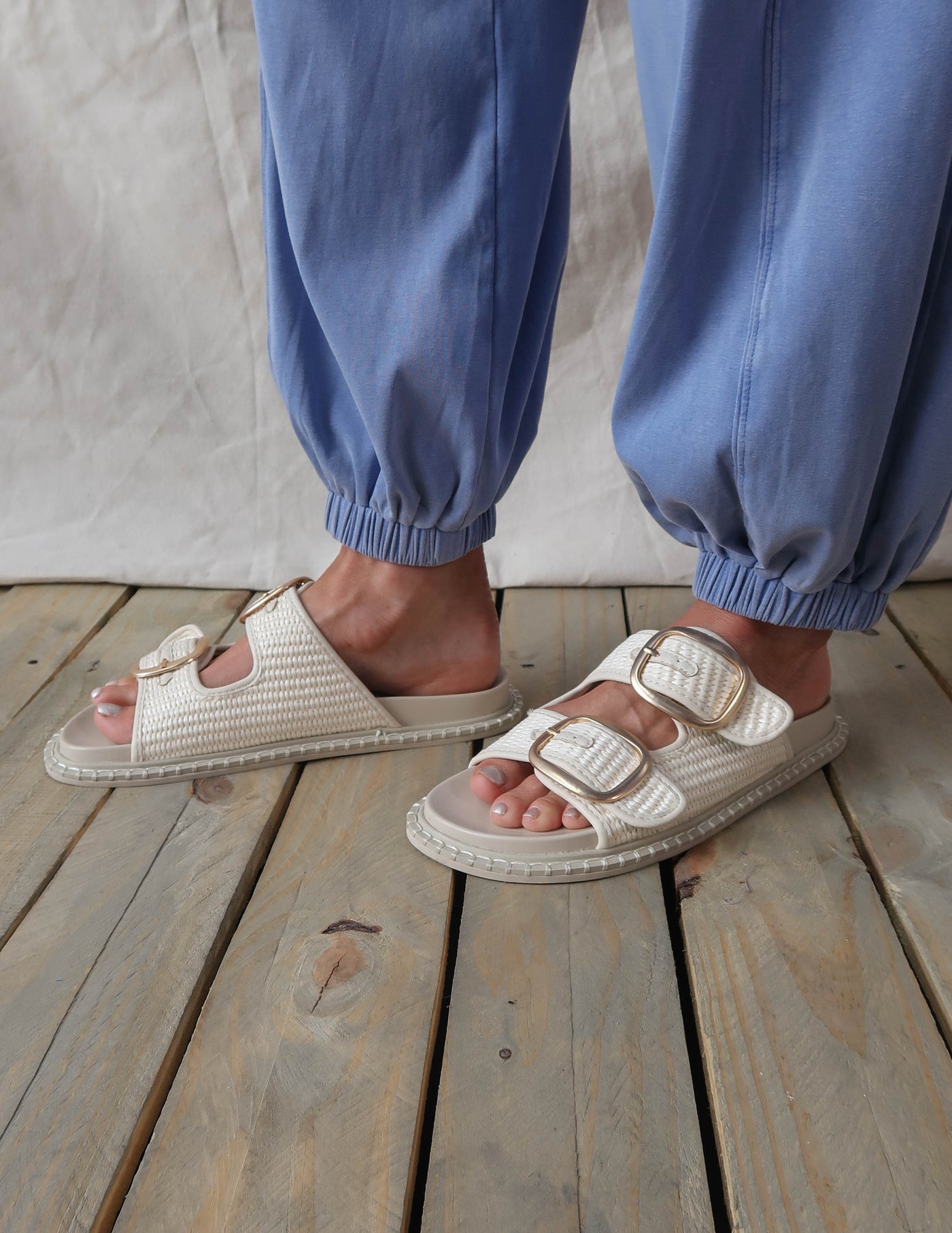 Daytona Buckle Sandal