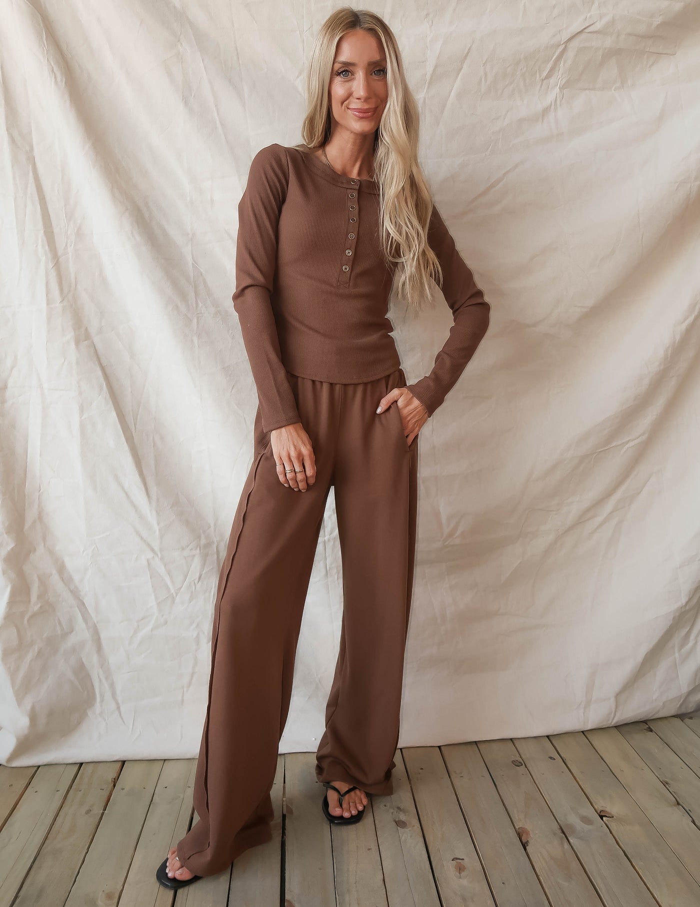 Soft Season Henley Set