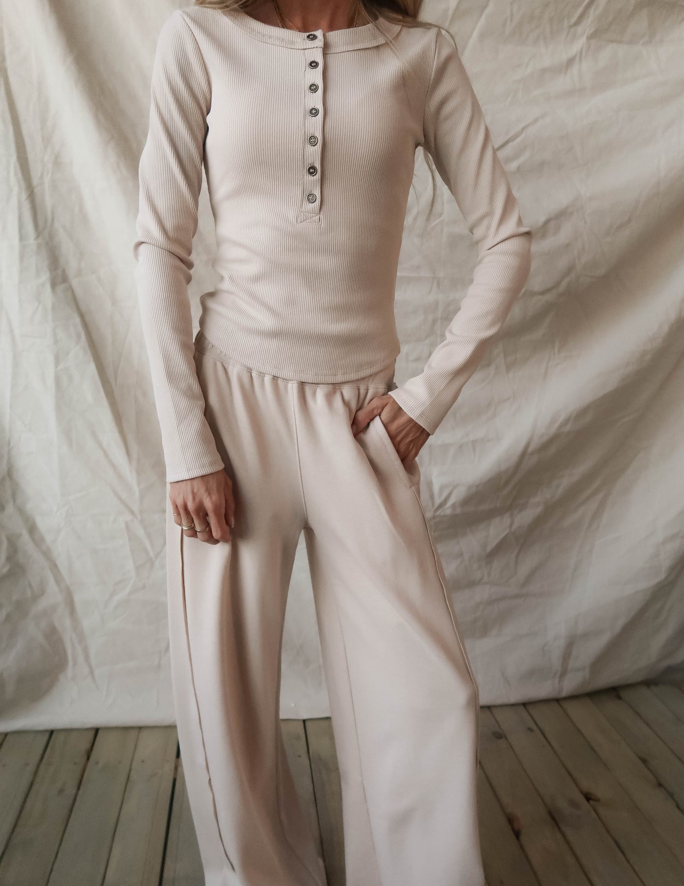Soft Season Henley Set