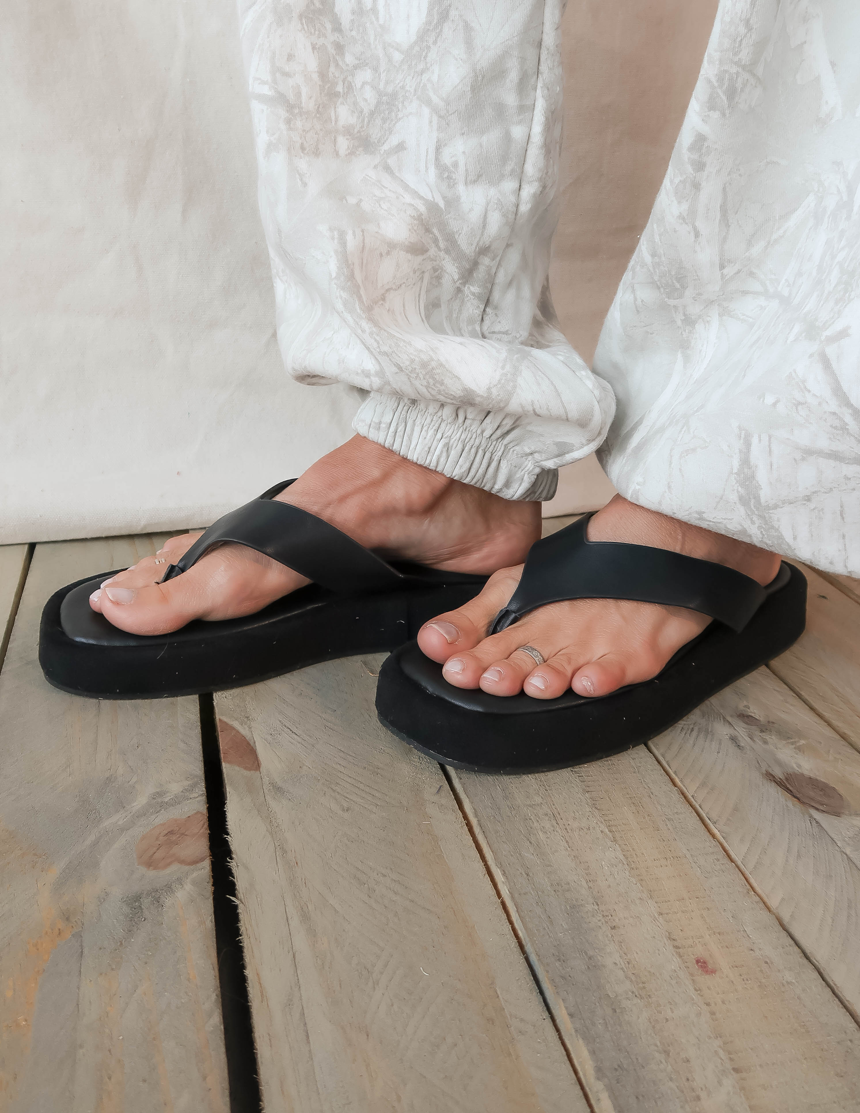 Sol Beach Sandals