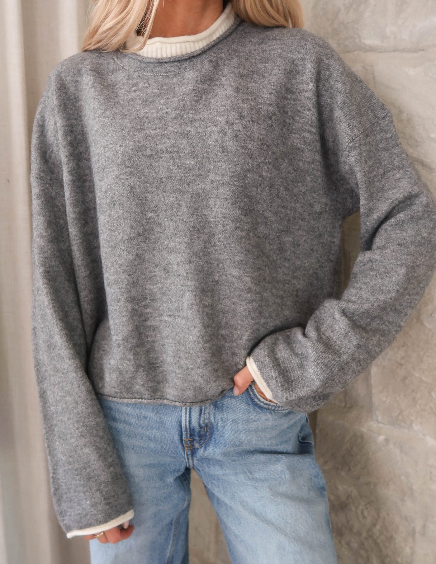 Thea Contrast Pullover