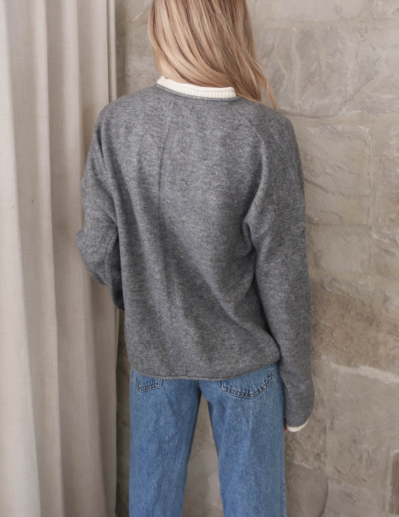 Thea Contrast Pullover