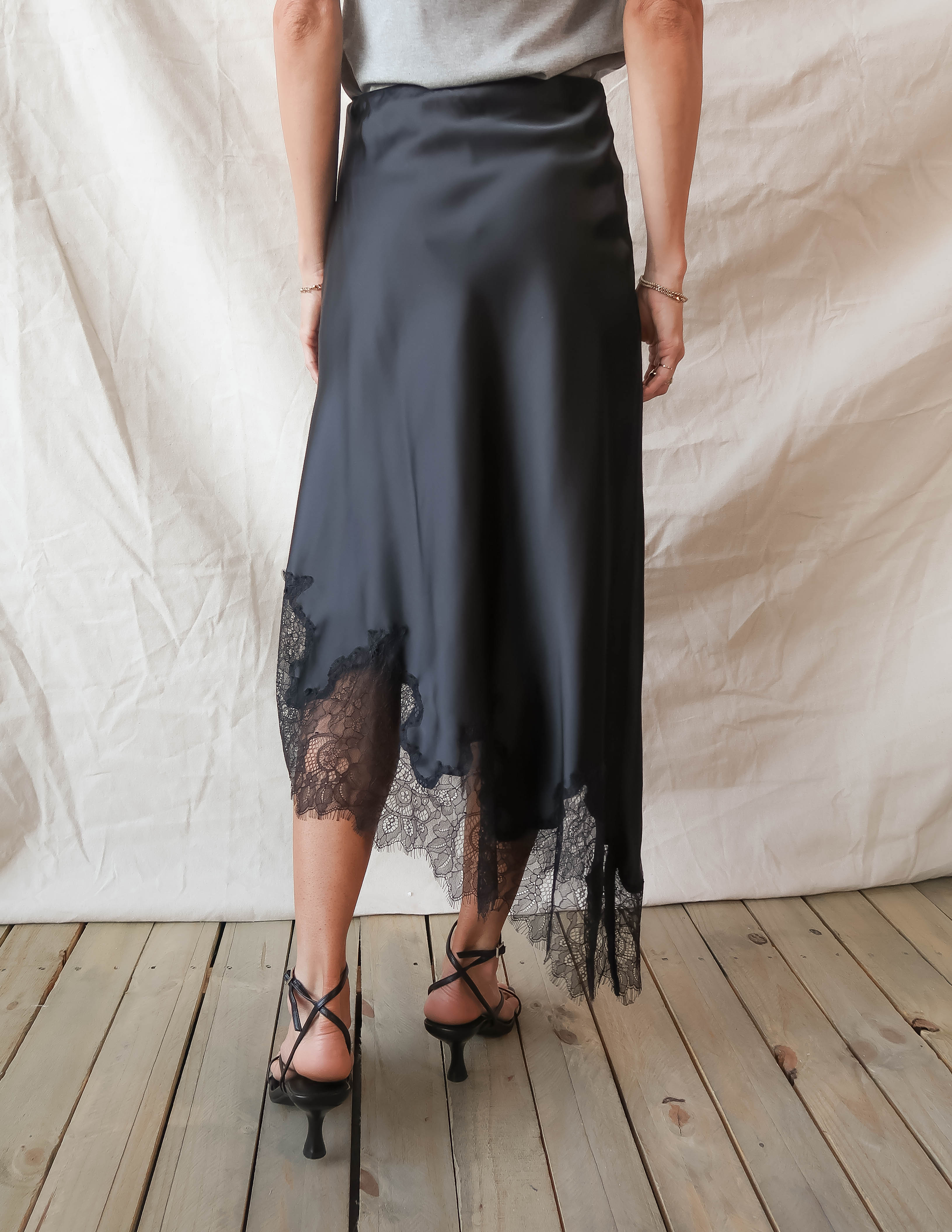 Juliette Lace Skirt
