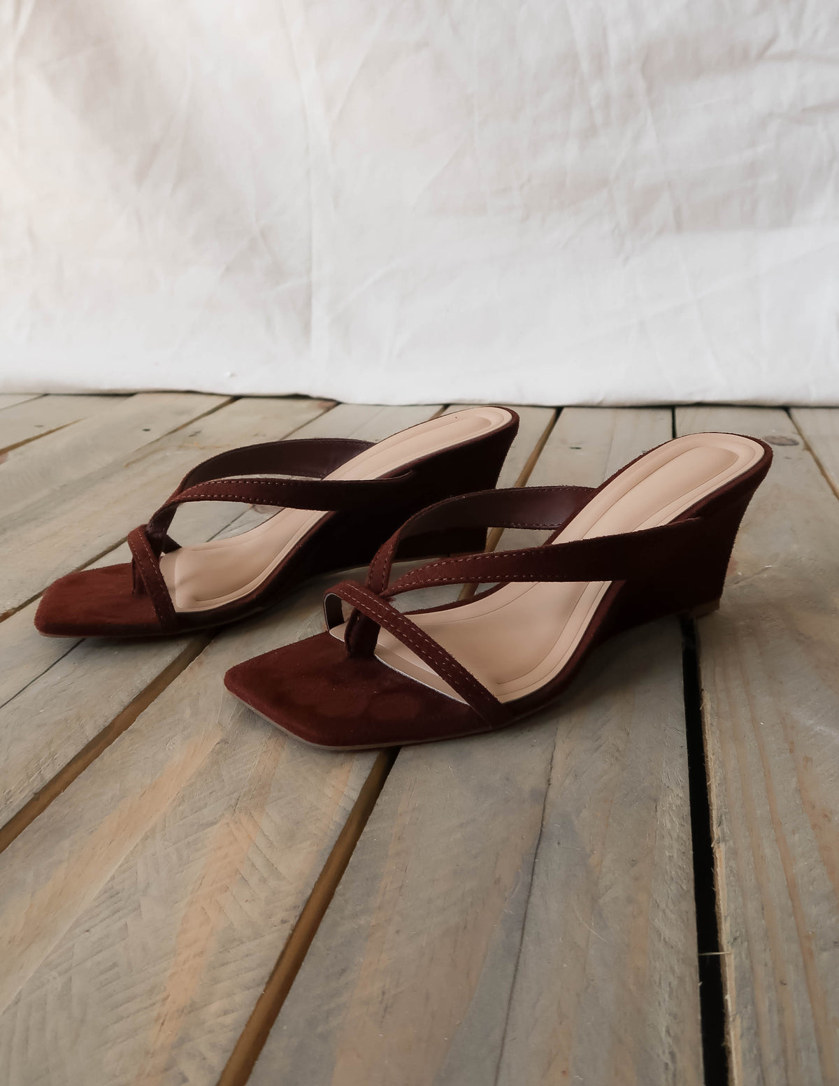Naya Sculpted Wedge