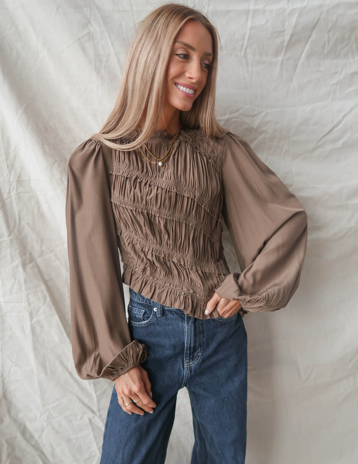 Vayda Asymmetrical Hem Top