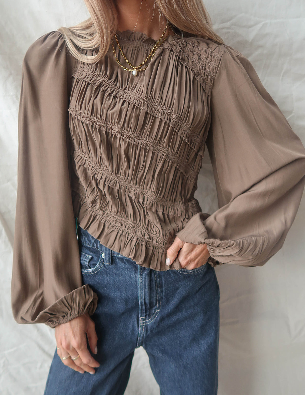 Vayda Asymmetrical Hem Top