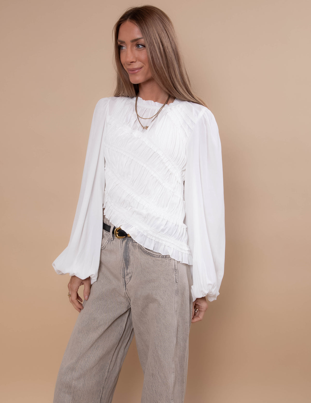 Vayda Asymmetrical Hem Top