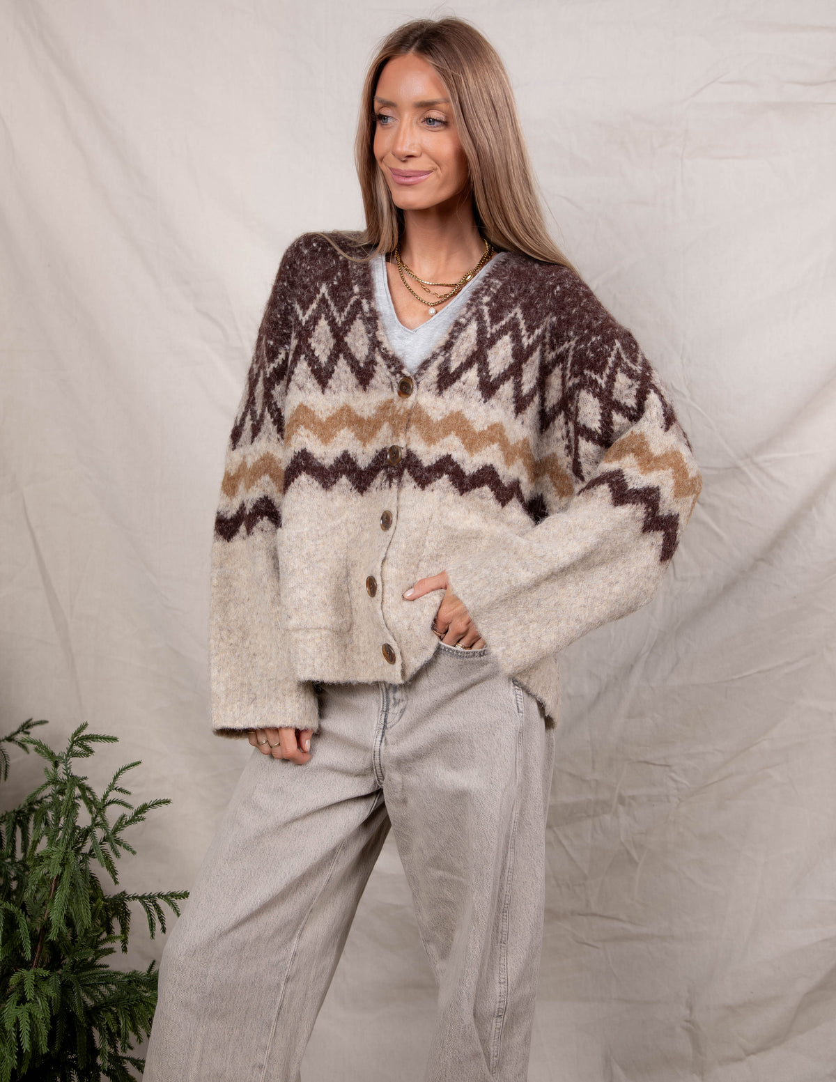 Jacquard Diamond Motif Knit Cardigan