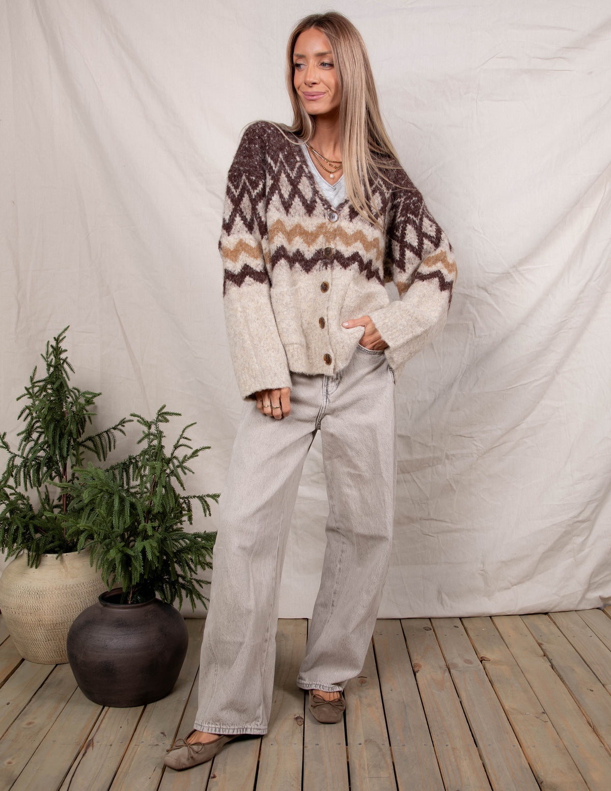 Jacquard Diamond Motif Knit Cardigan