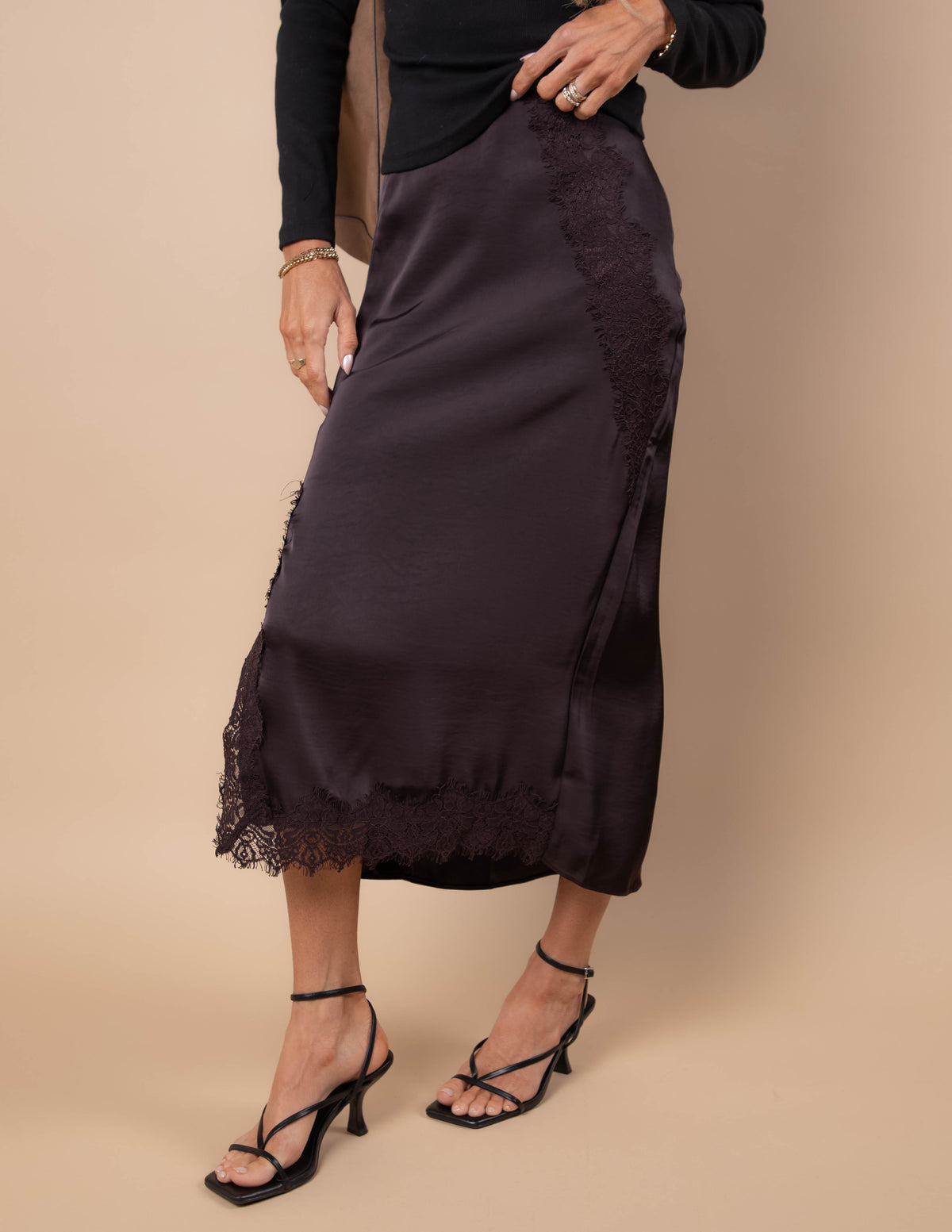 Valentina Lace Slit Skirt