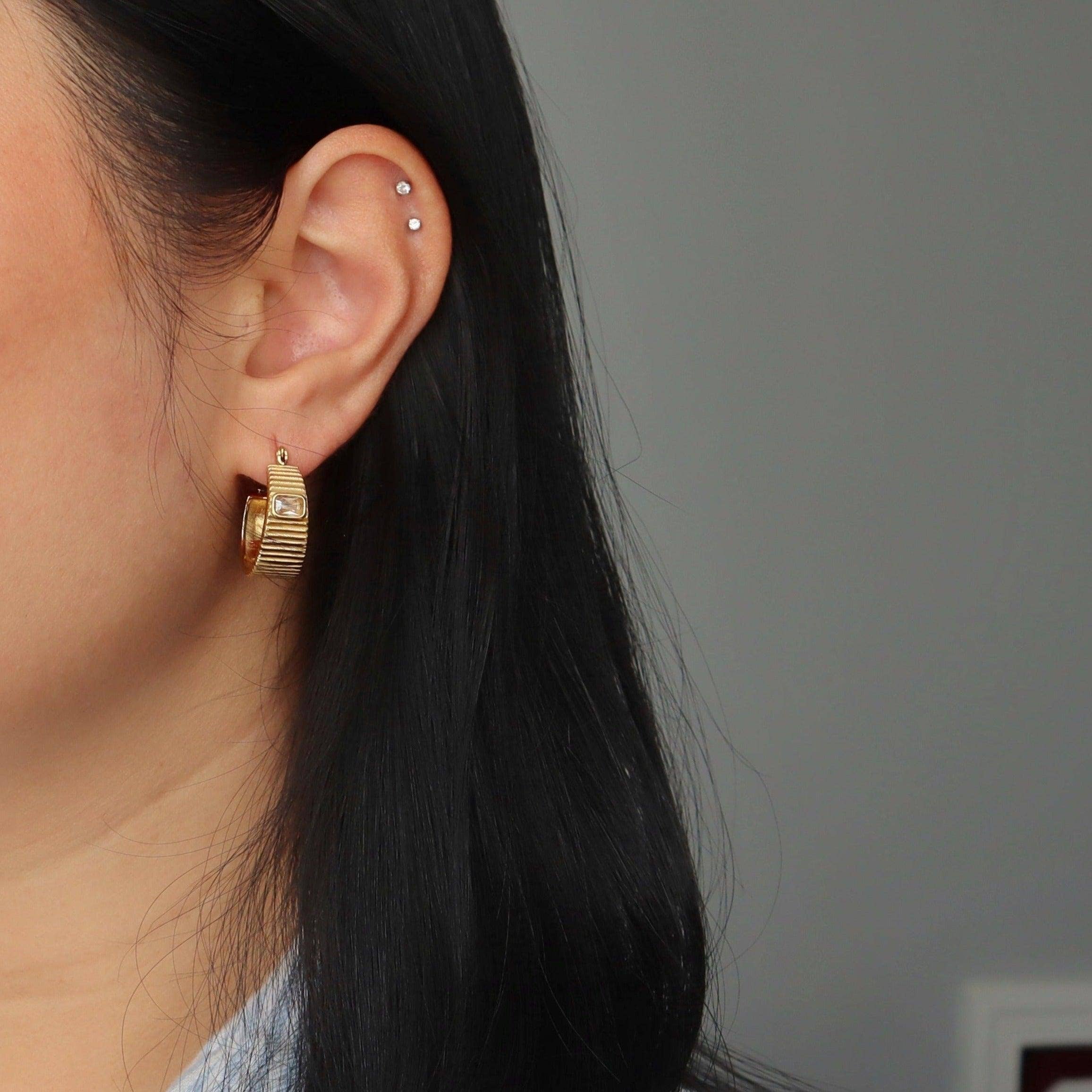 Stella Hoops