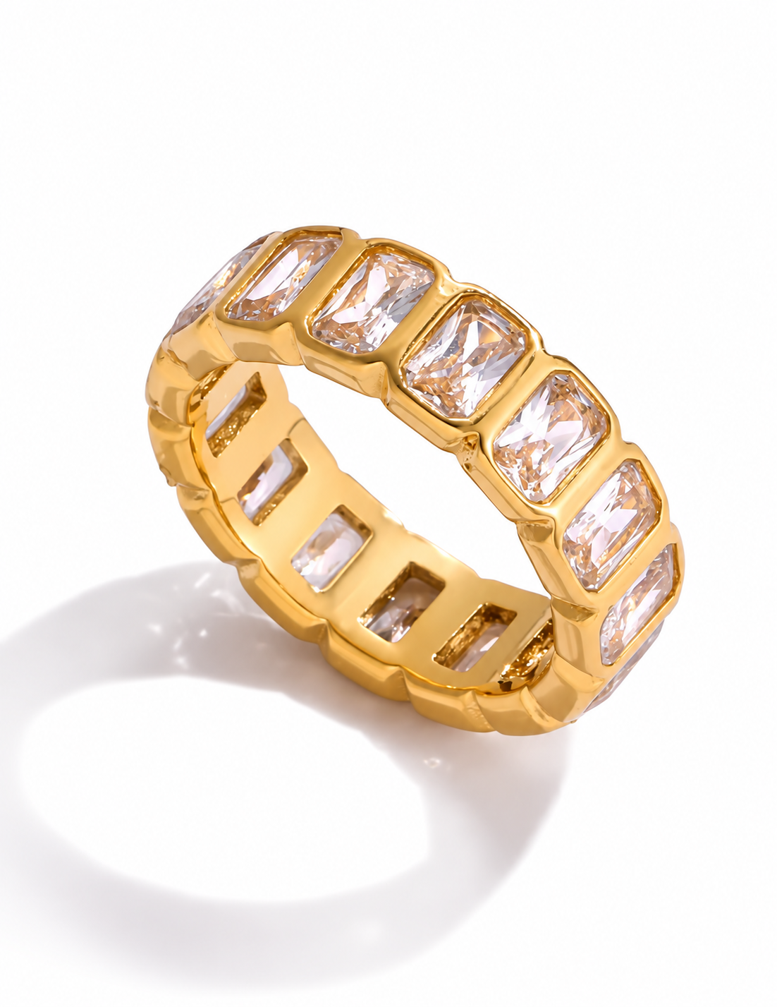 Lola Eternity Ring