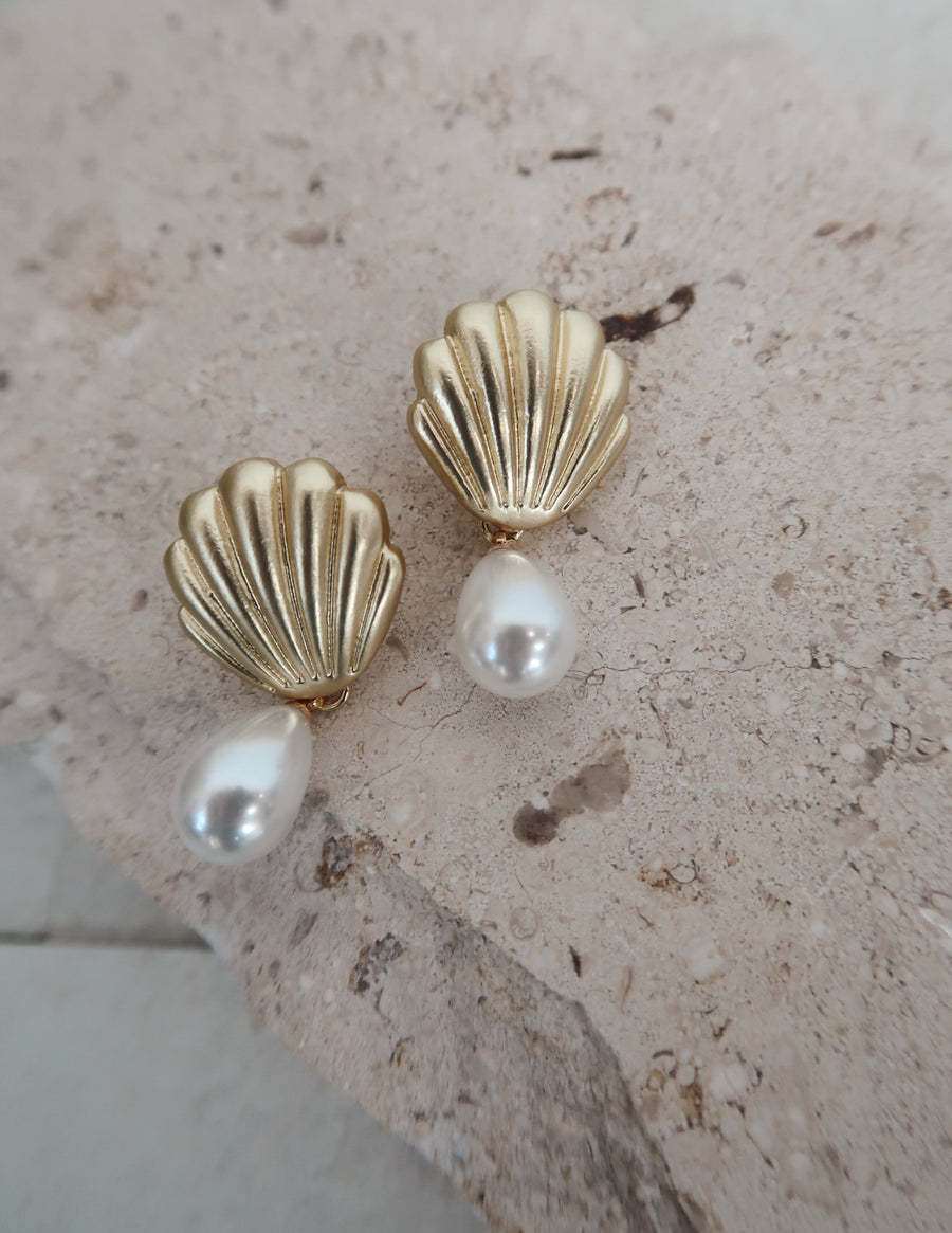 Newport Shell Earrings