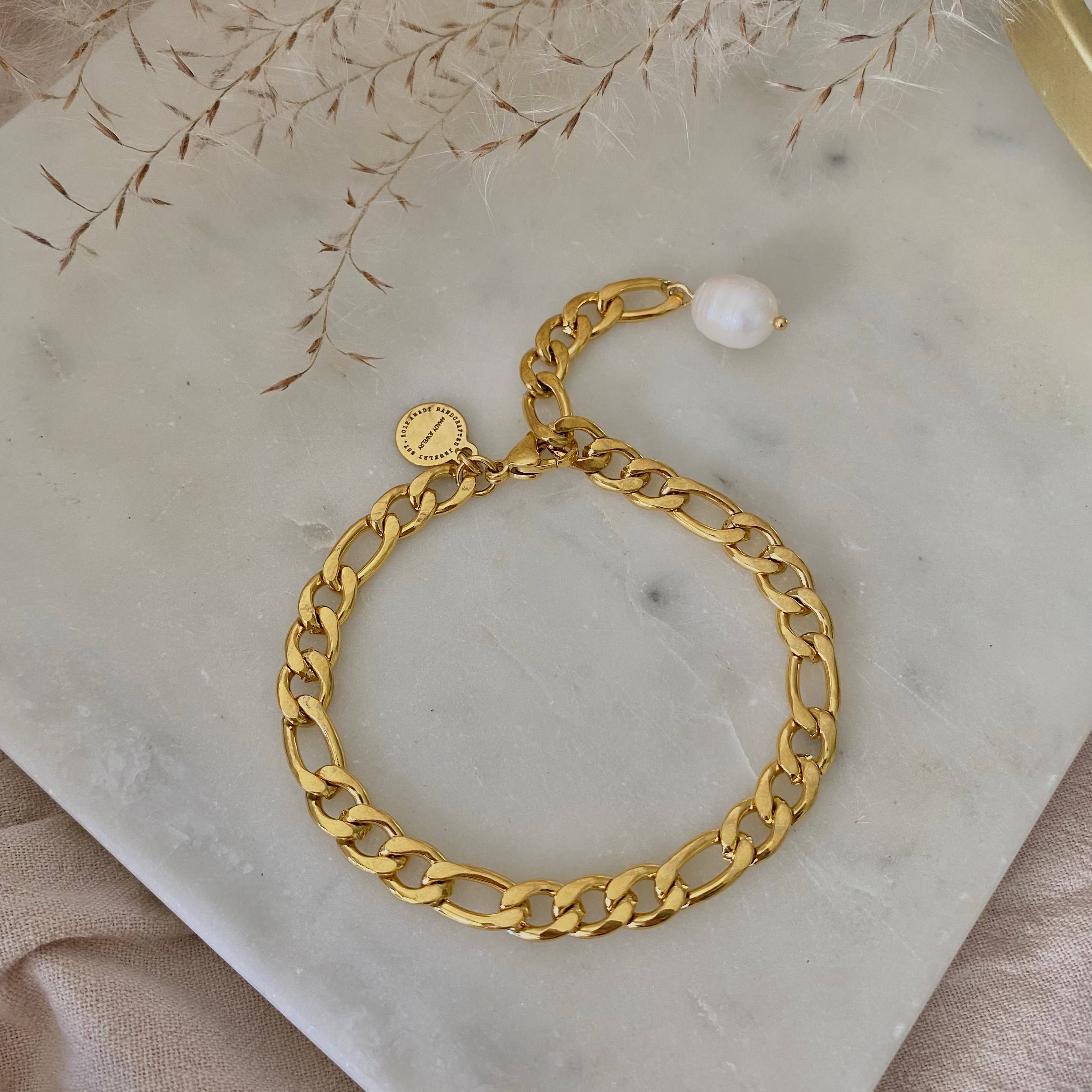 Pearl of My Heart Figaro Bracelet