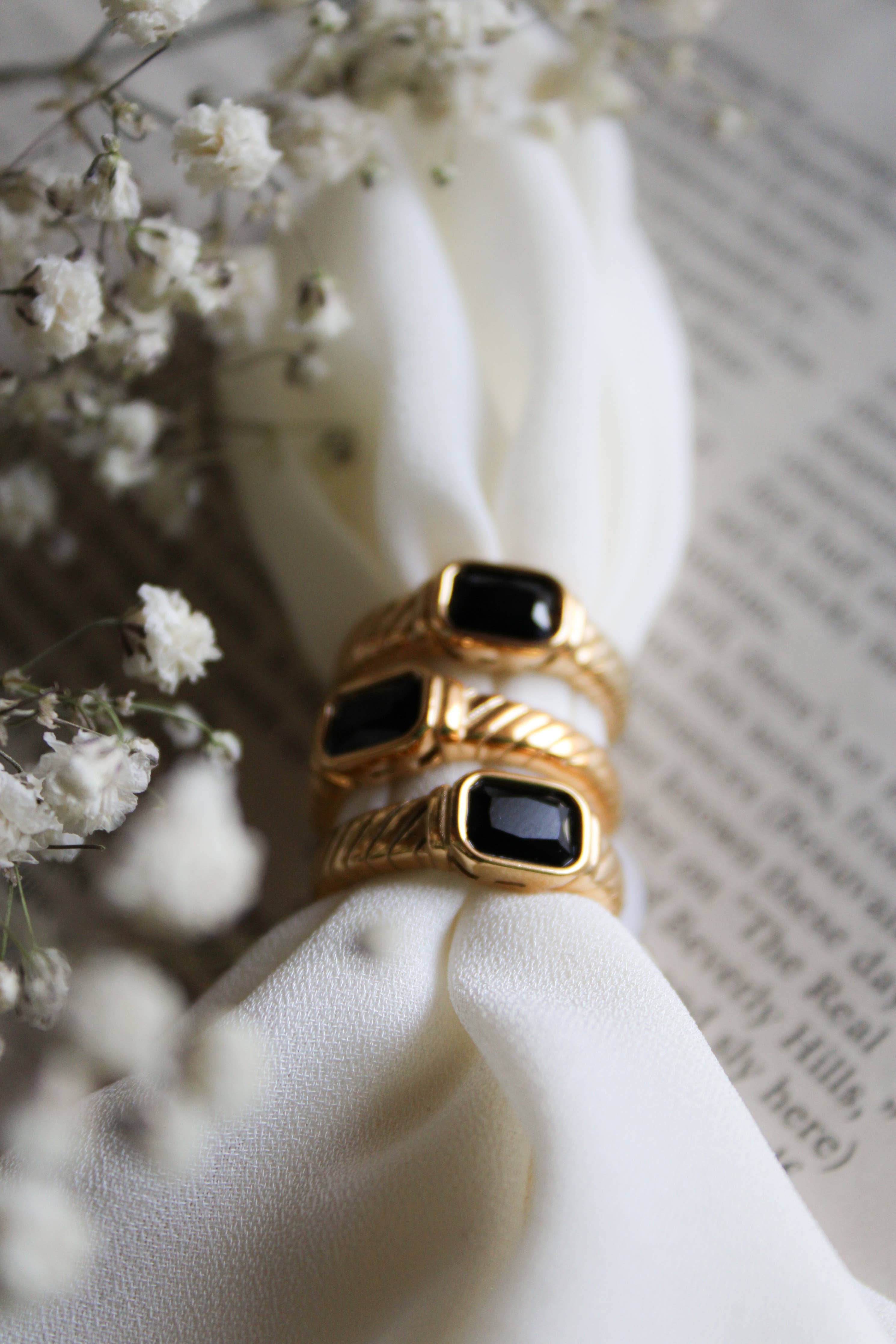 Amaris Ring