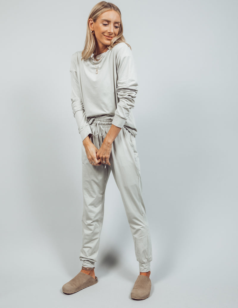 Oakes Two Piece Set