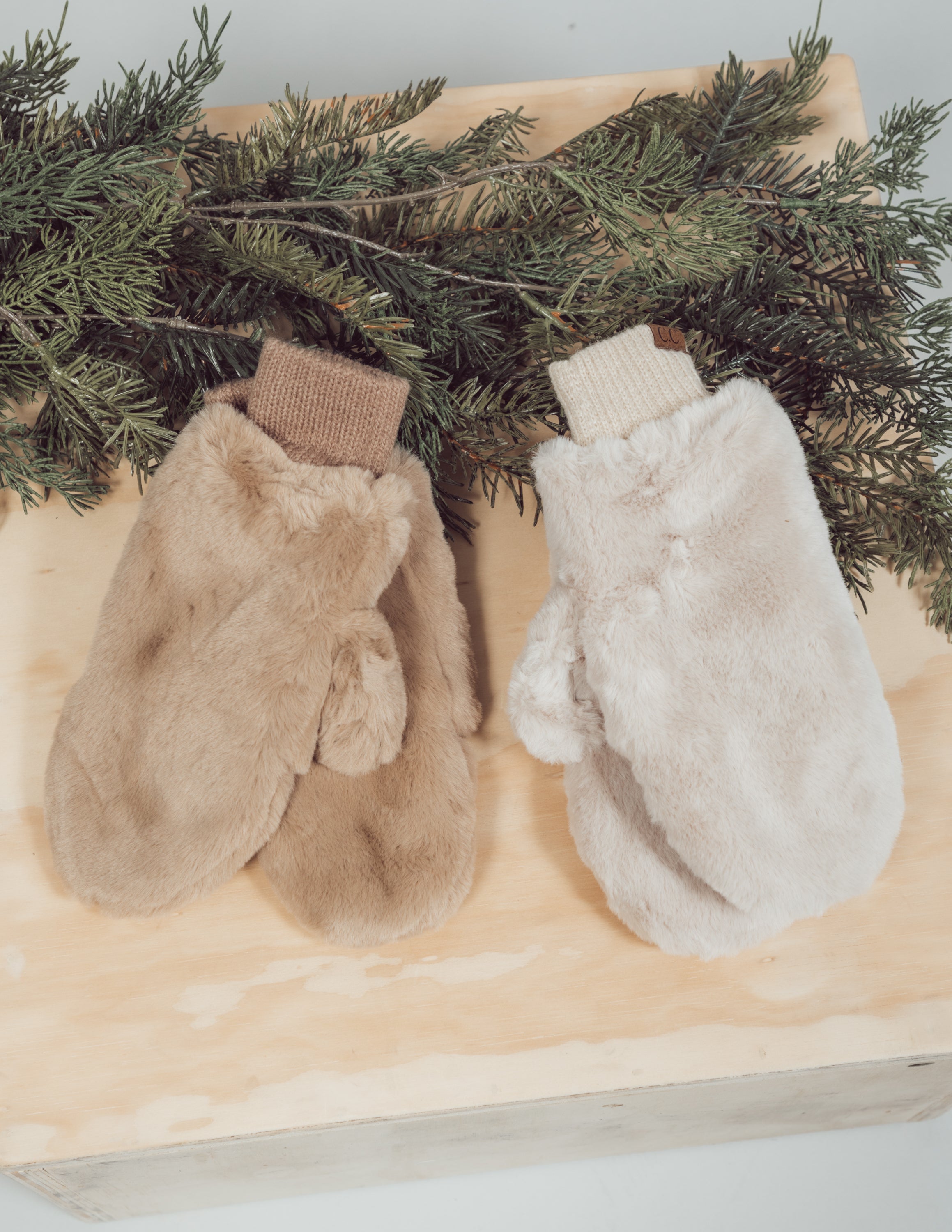 Faux Fur Mittens