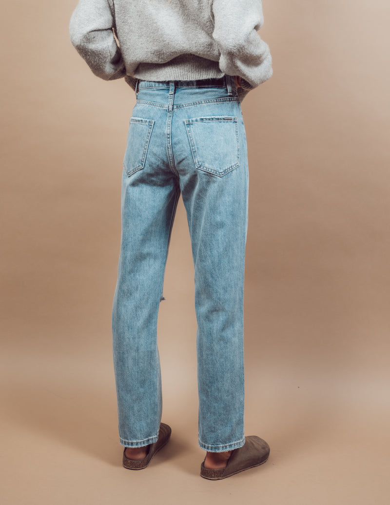 Avila Straight Denim