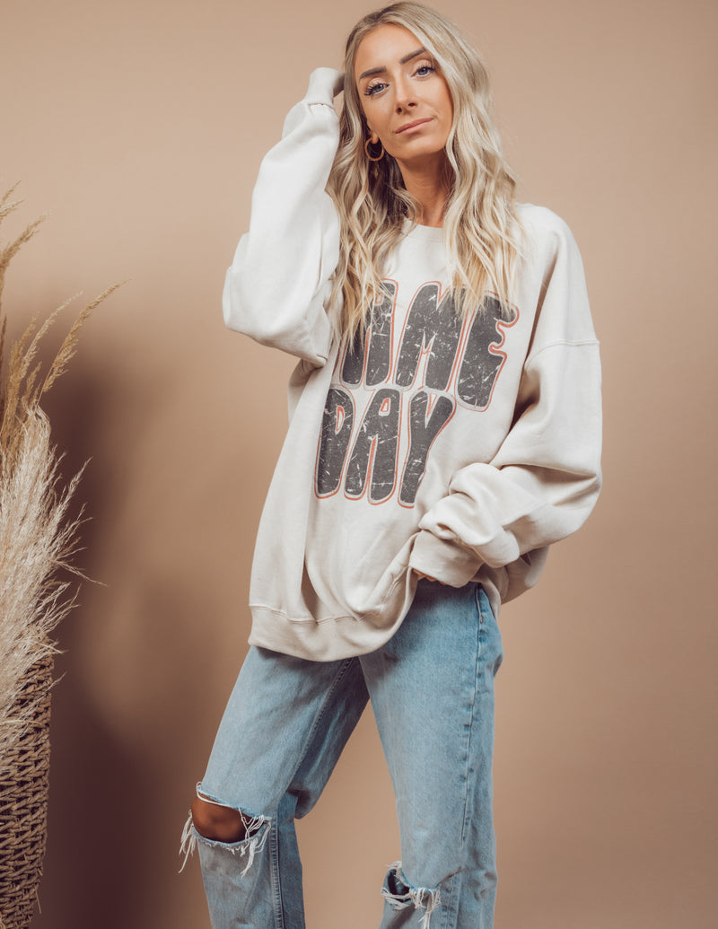 Game Day Oversized Graphic Sweatshirt